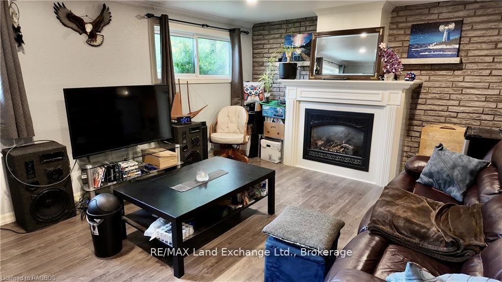 Photo 18 of 1097 Williamsburg Street, Kincardine — HOMEH