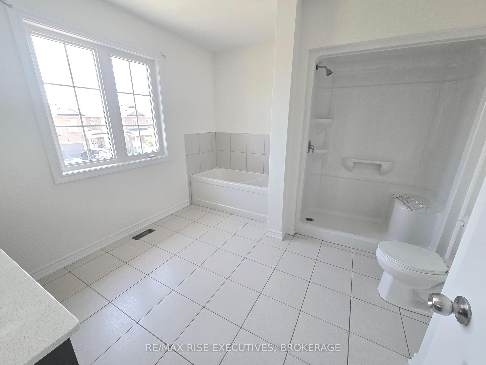 Photo 5 of 52 Brennan Crescent, Loyalist, Odessa — HOMEH