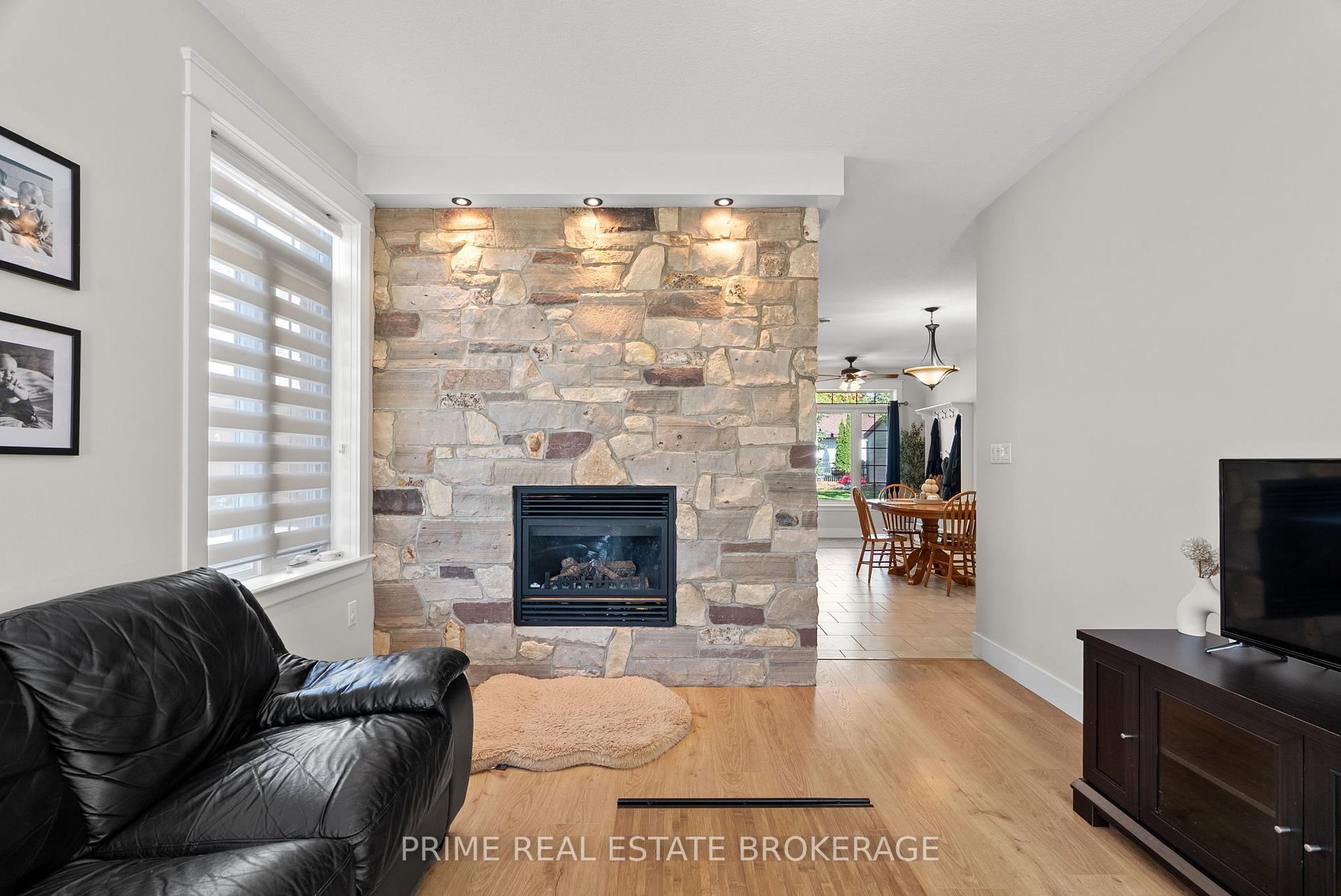 Photo 12 of 70 Brantford Street, Huron East, Seaforth — HOMEH
