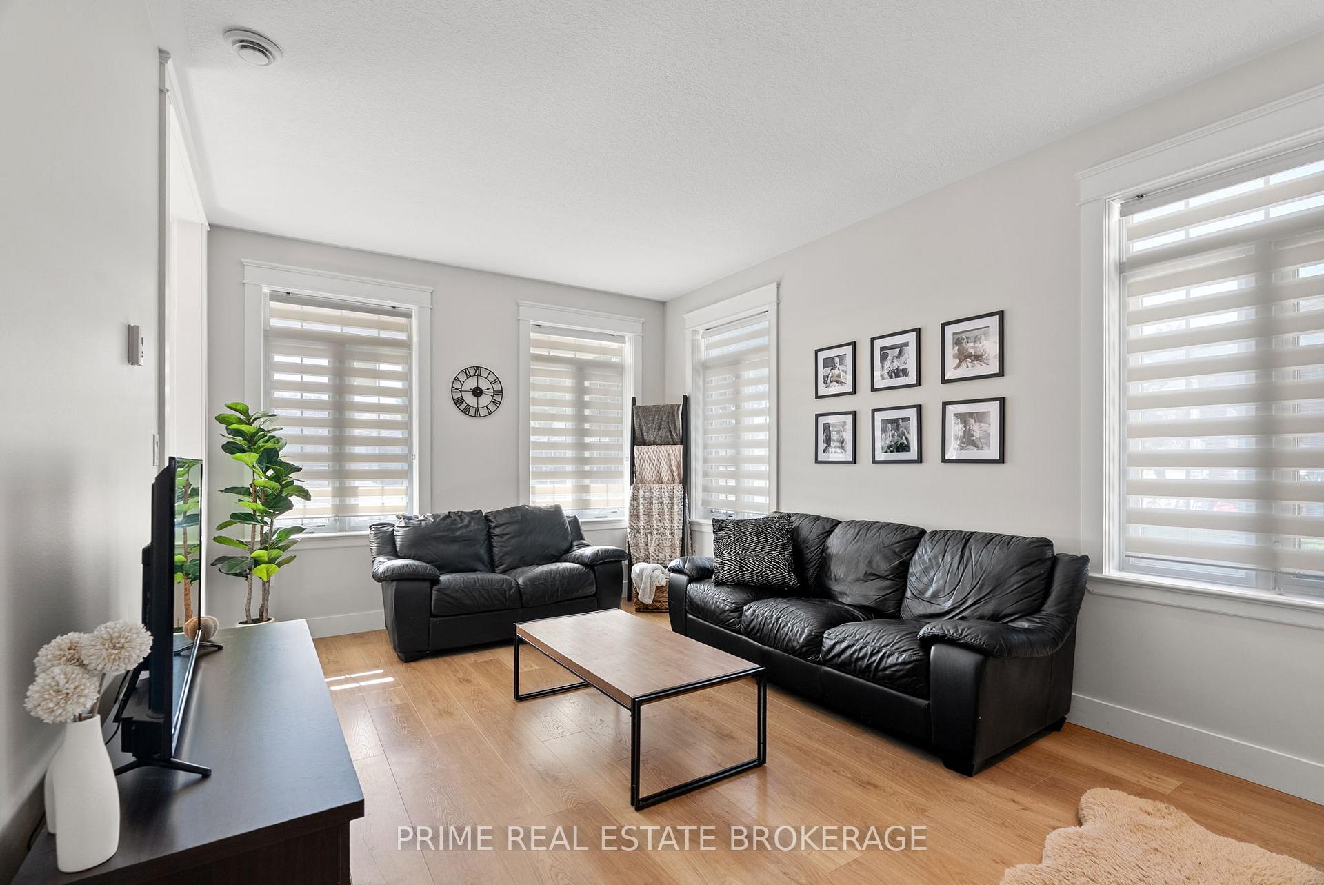 Photo 14 of 70 Brantford Street, Huron East, Seaforth — HOMEH