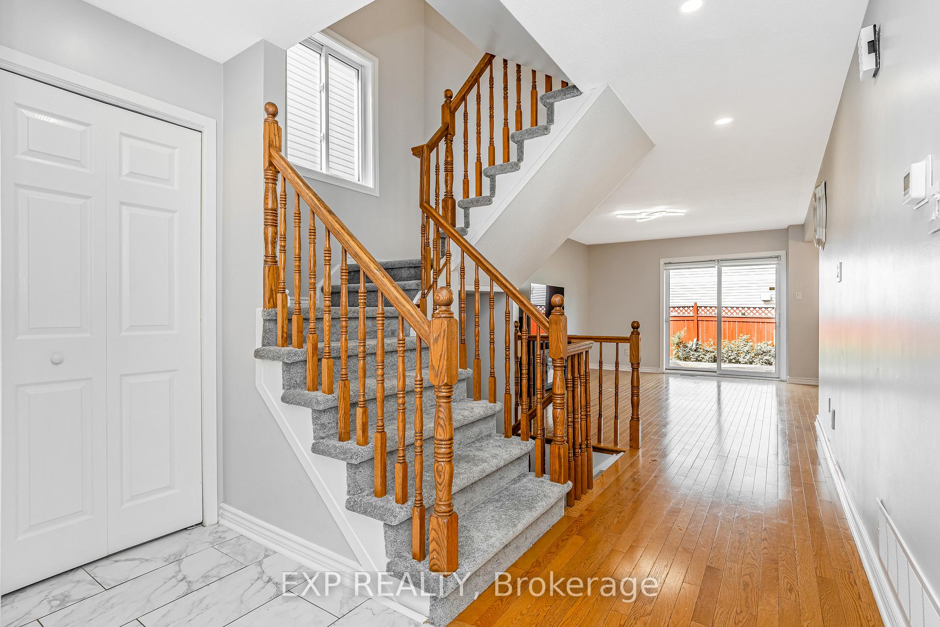 Photo 7 of 50 Saddle Crescent, Ottawa, Hunt Club Park — HOMEH
