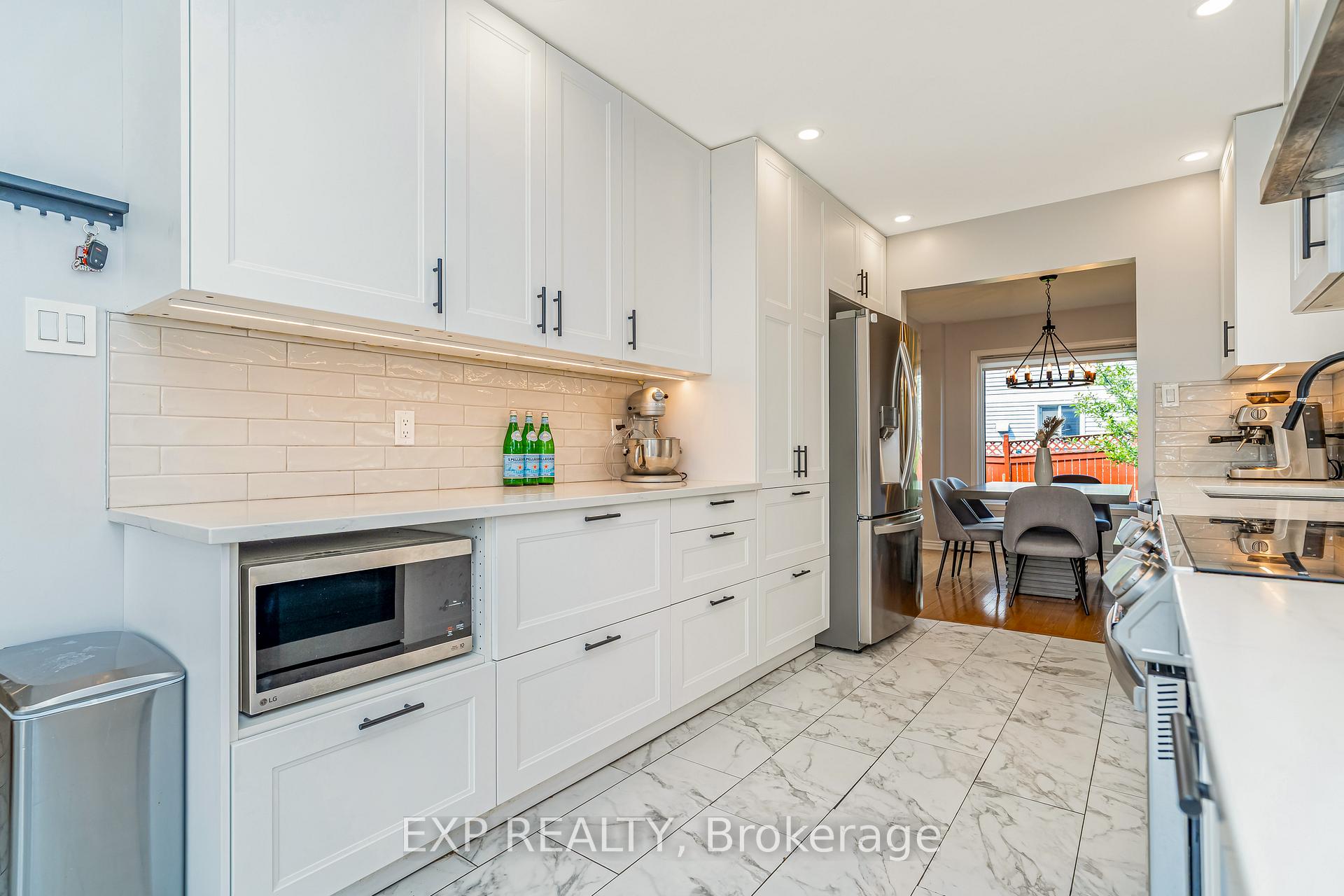 Photo 19 of 50 Saddle Crescent, Ottawa, Hunt Club Park — HOMEH
