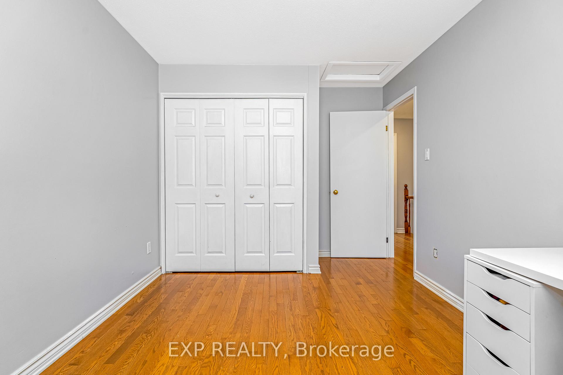 Photo 35 of 50 Saddle Crescent, Ottawa, Hunt Club Park — HOMEH
