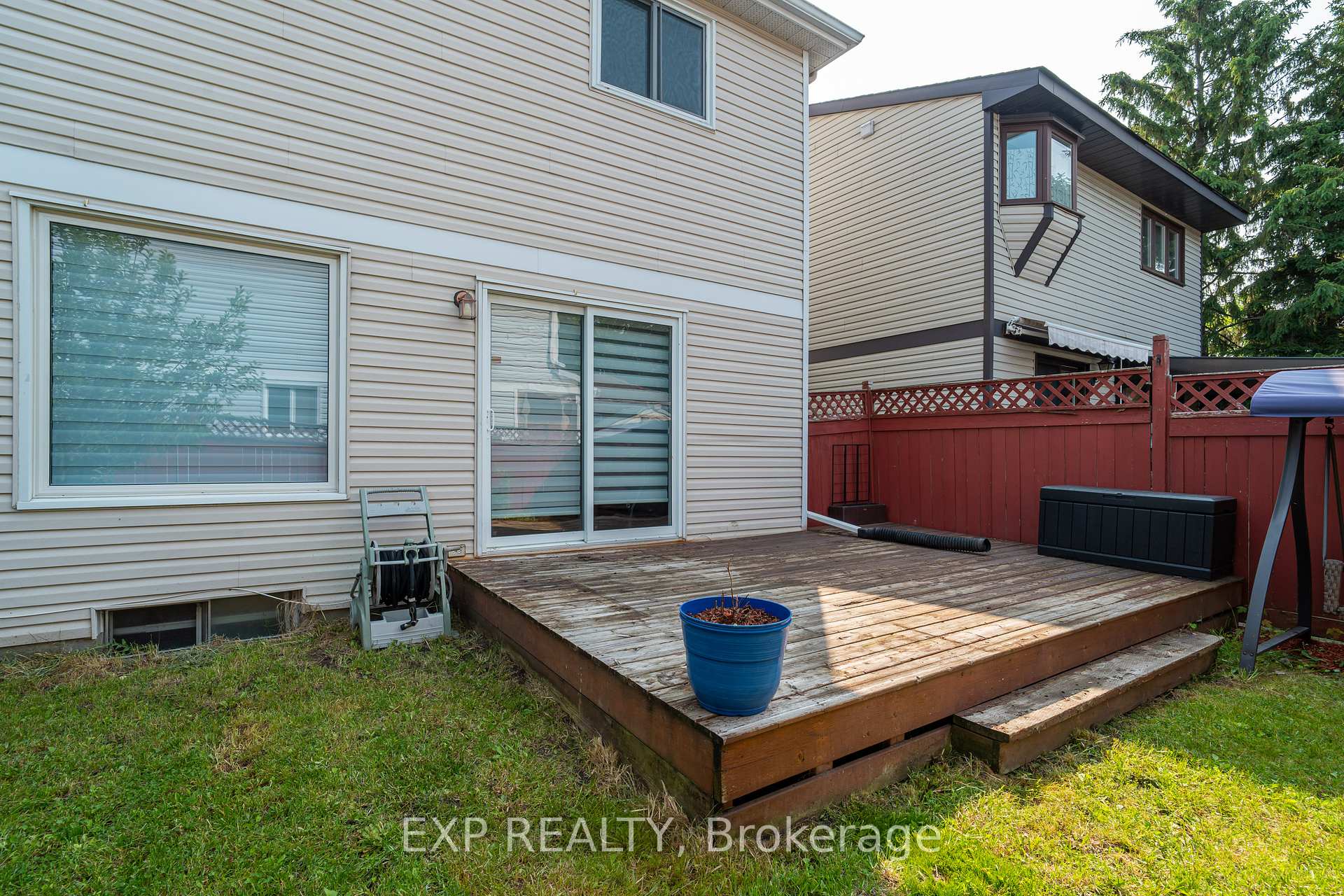 Photo 46 of 50 Saddle Crescent, Ottawa, Hunt Club Park — HOMEH