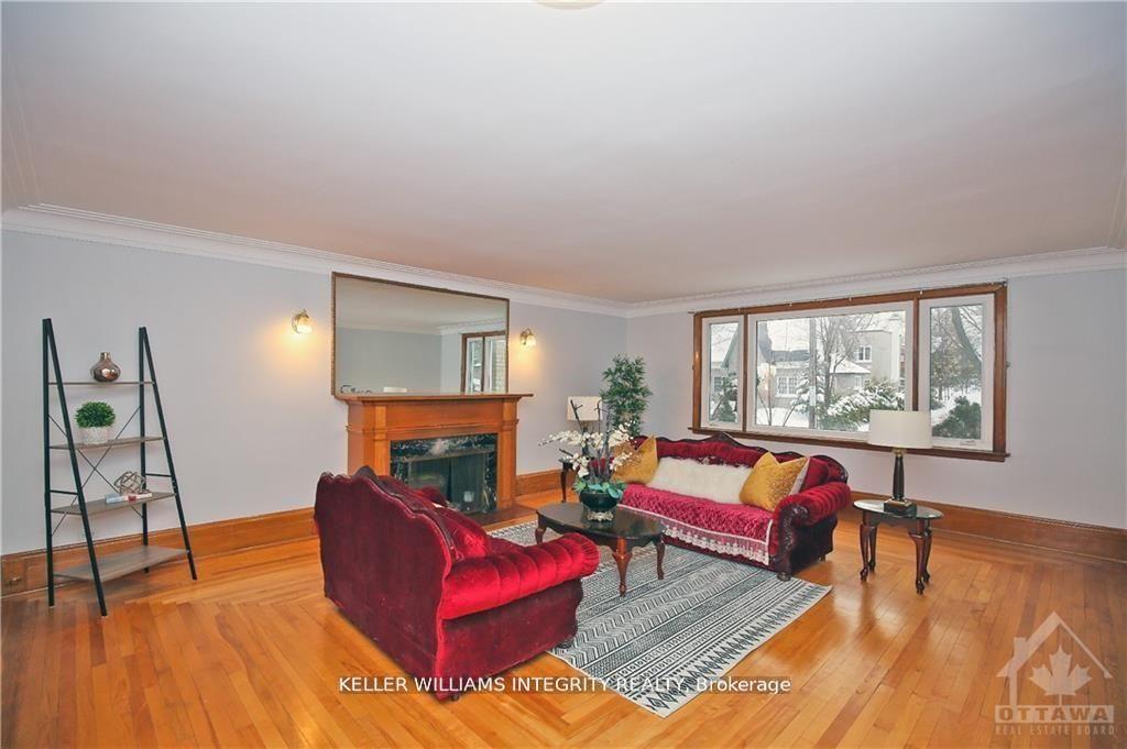 Photo 5 of 39 Goulburn Avenue, Ottawa, Sandy Hill — HOMEH