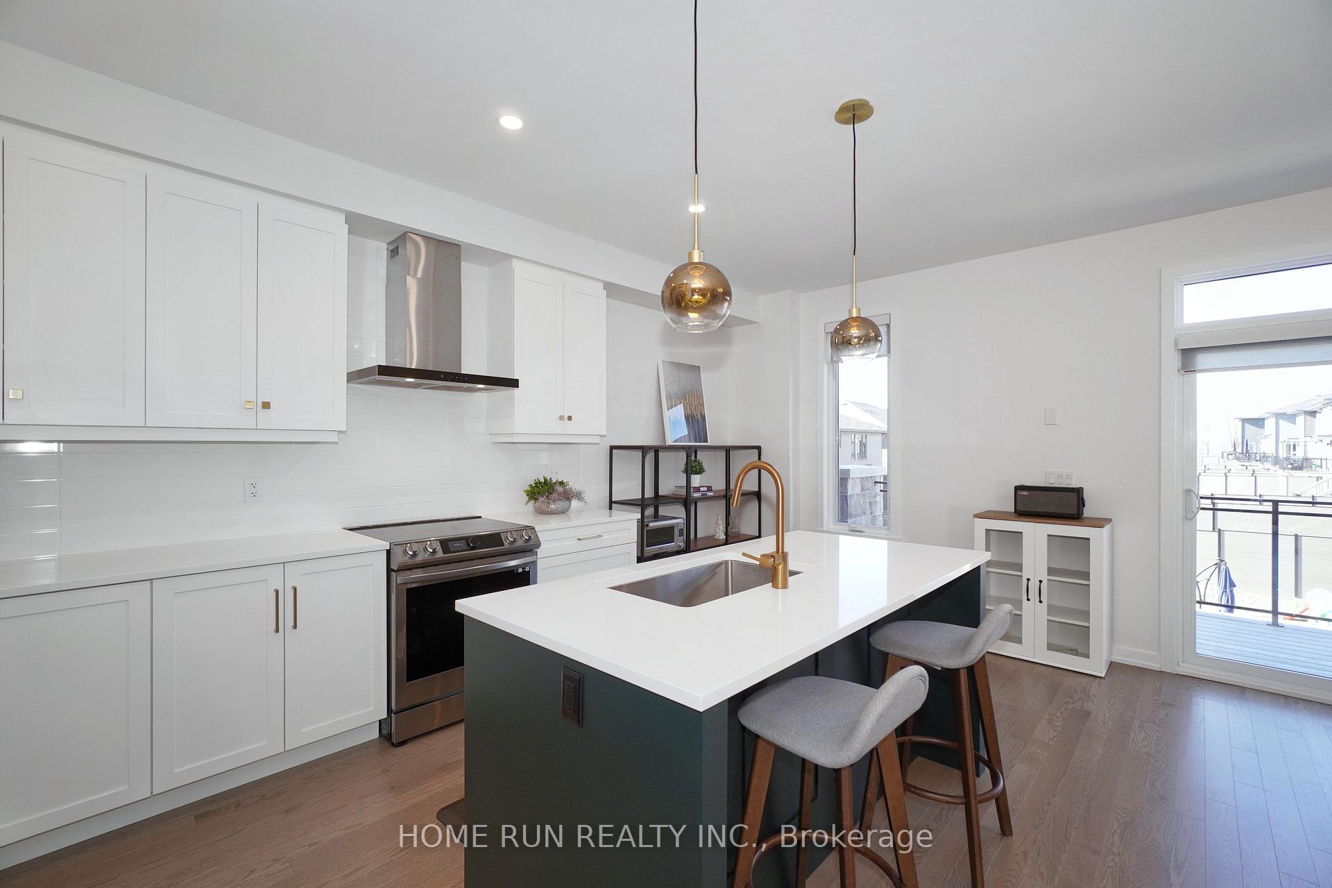 Photo 13 of 1409 Hemlock Road, Ottawa, CFB Rockcliffe and Area — HOMEH