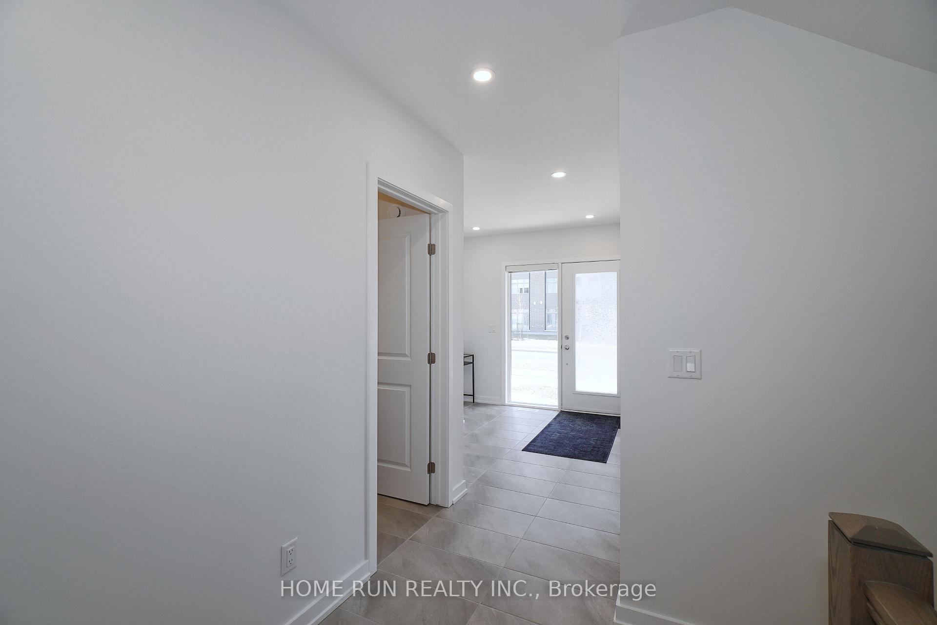 Photo 22 of 1409 Hemlock Road, Ottawa, CFB Rockcliffe and Area — HOMEH