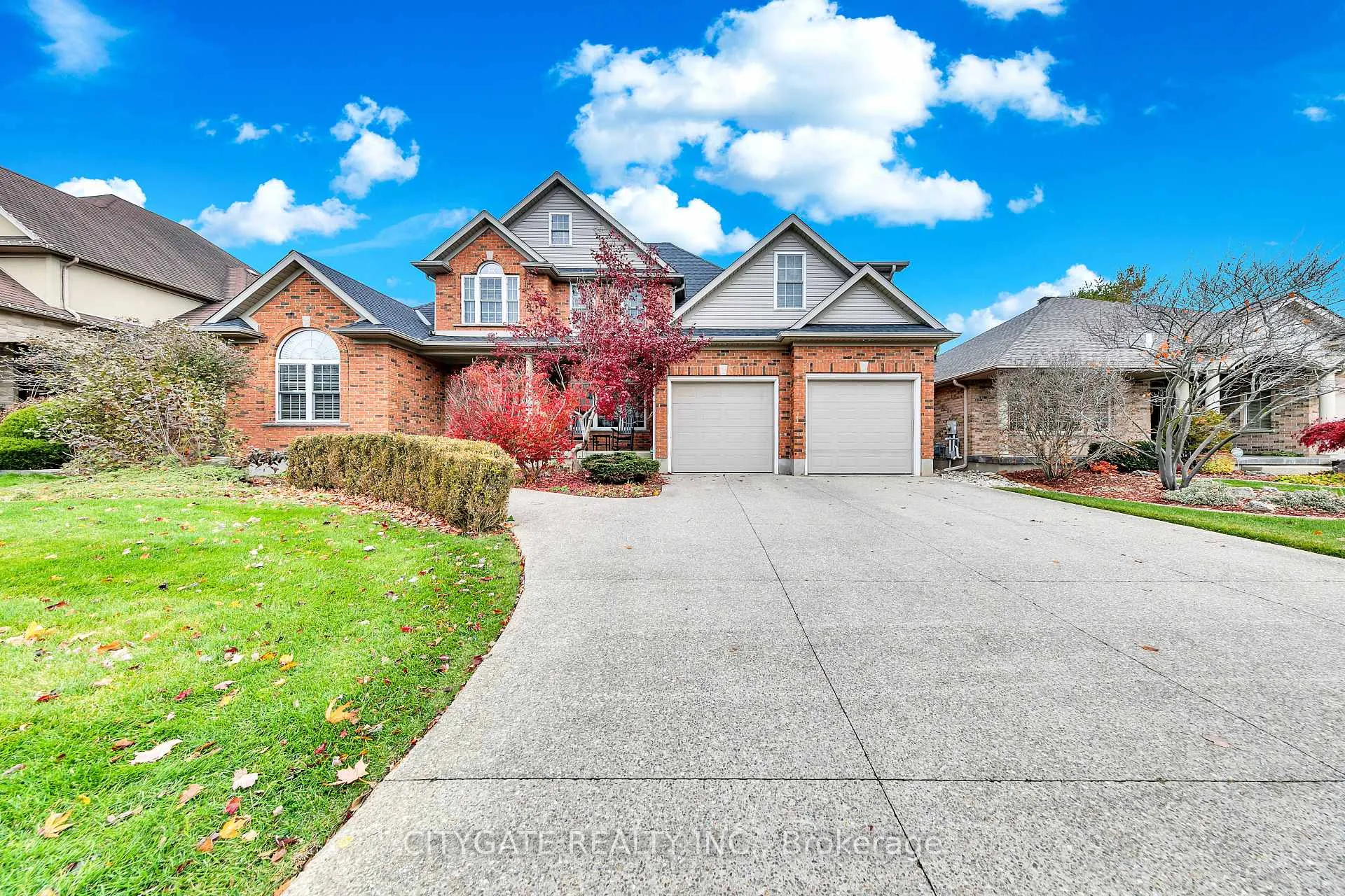 Photo 1 of 552 Falconridge Crescent, Kitchener — HOMEH