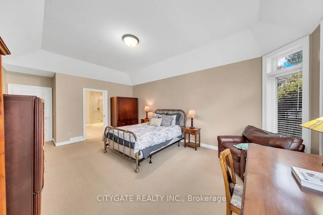 Photo 22 of 552 Falconridge Crescent, Kitchener — HOMEH