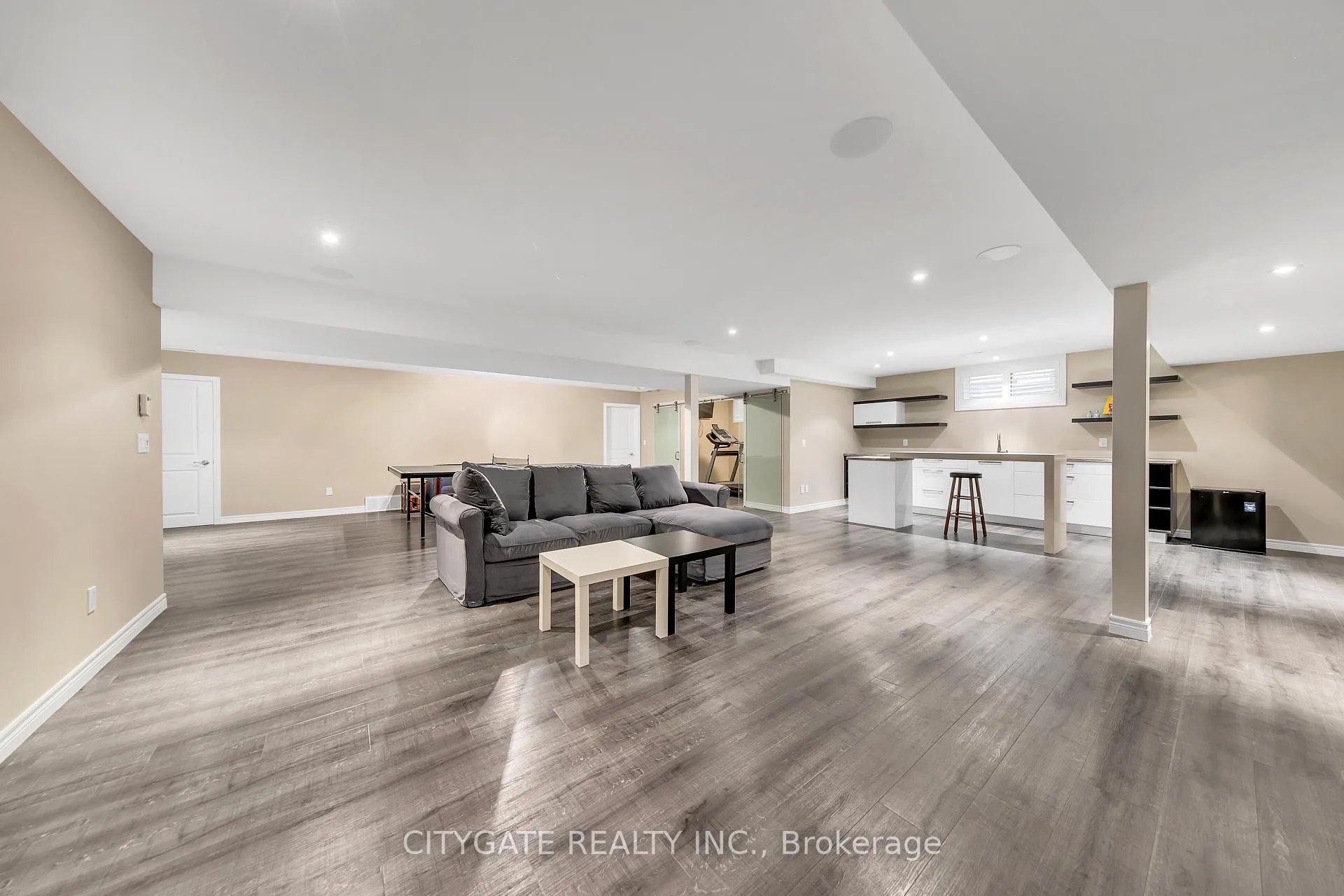 Photo 38 of 552 Falconridge Crescent, Kitchener — HOMEH