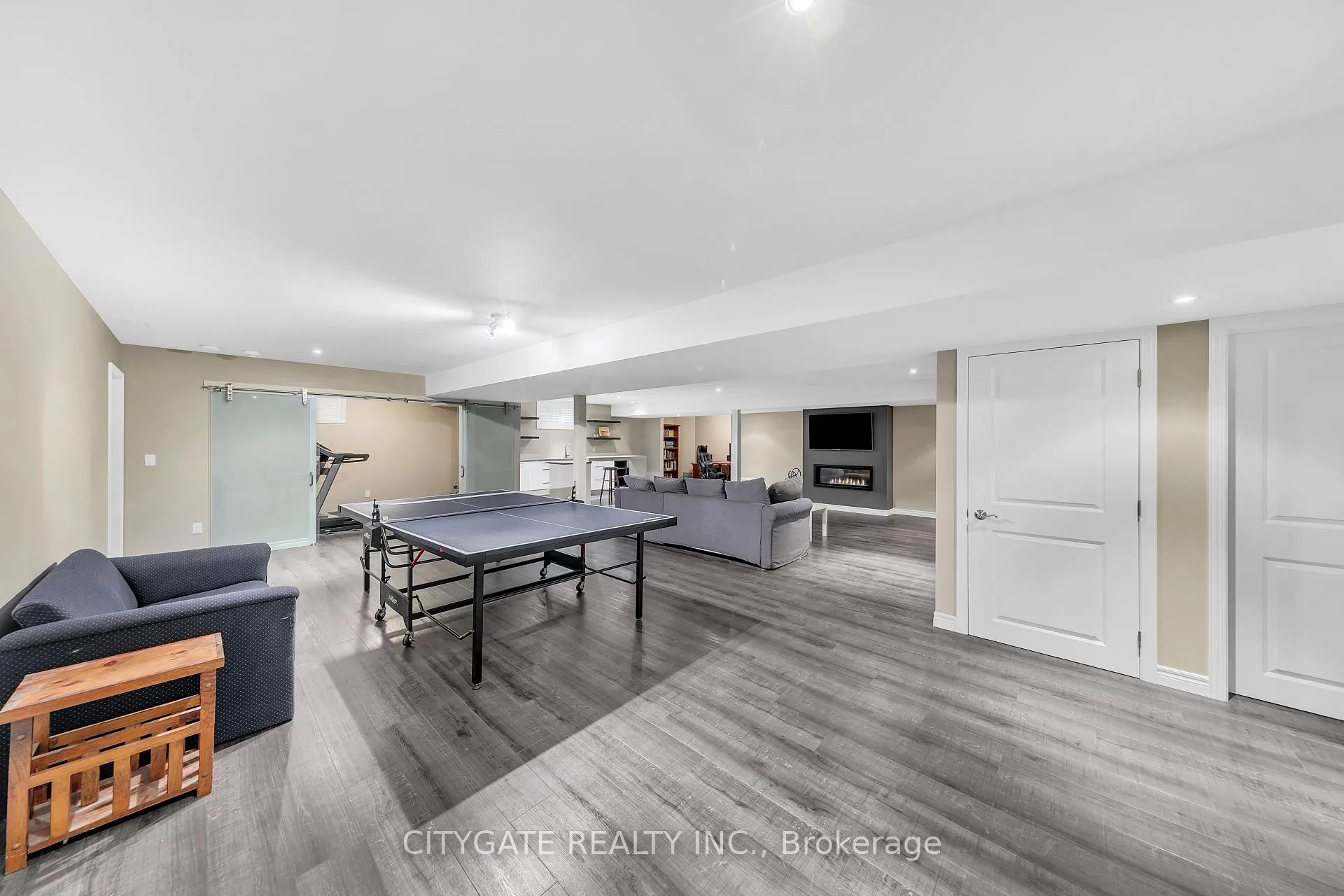 Photo 42 of 552 Falconridge Crescent, Kitchener — HOMEH