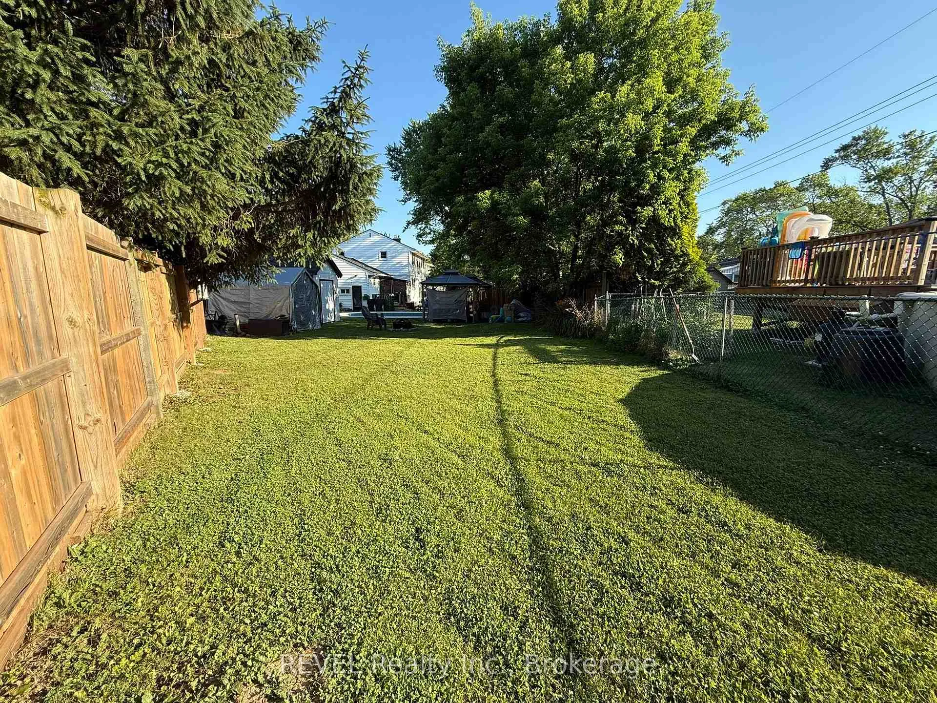 Photo 8 of 10 Laughlin Place, Welland, Prince Charles — HOMEH