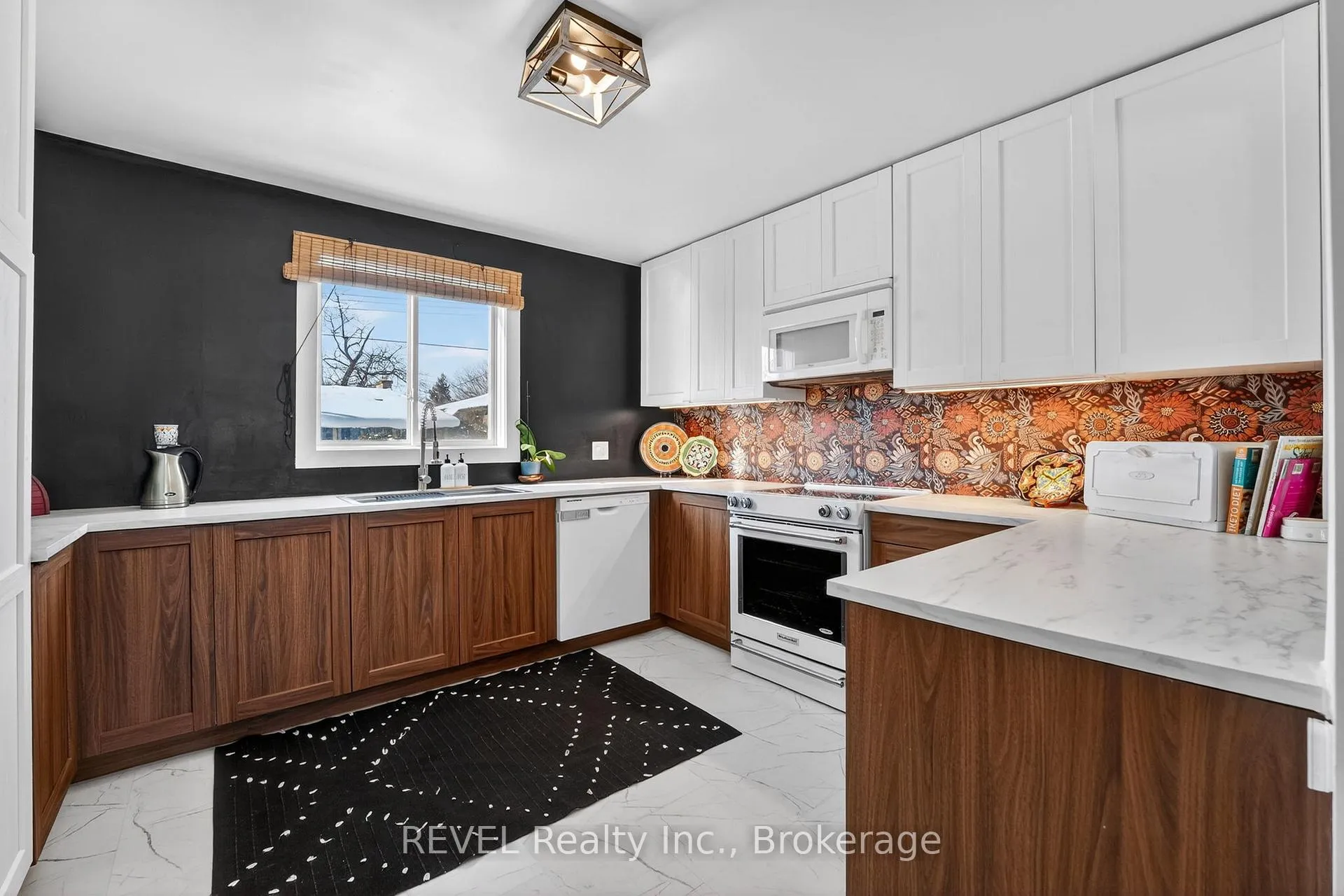 Photo 15 of 10 Laughlin Place, Welland, Prince Charles — HOMEH