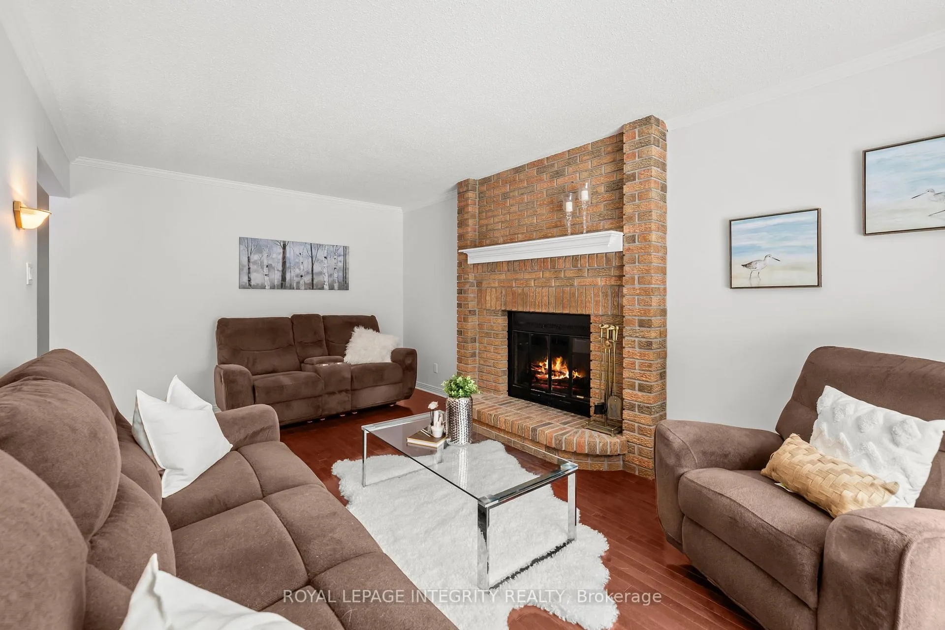 Photo 6 of 830 Acadian Gardens, Ottawa, Convent Glen — HOMEH