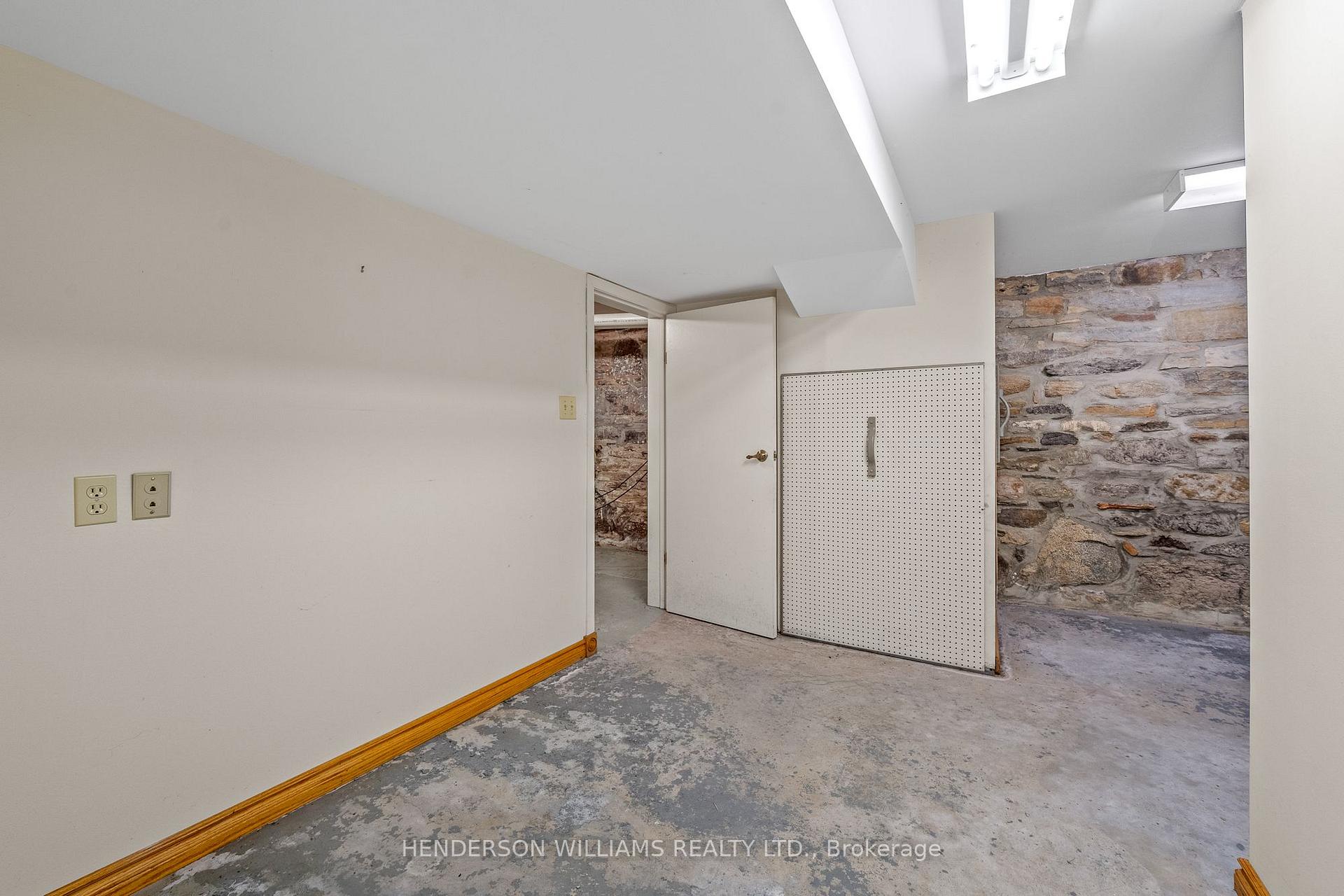 Photo 20 of 15124 Highway 62 N, Madoc — HOMEH