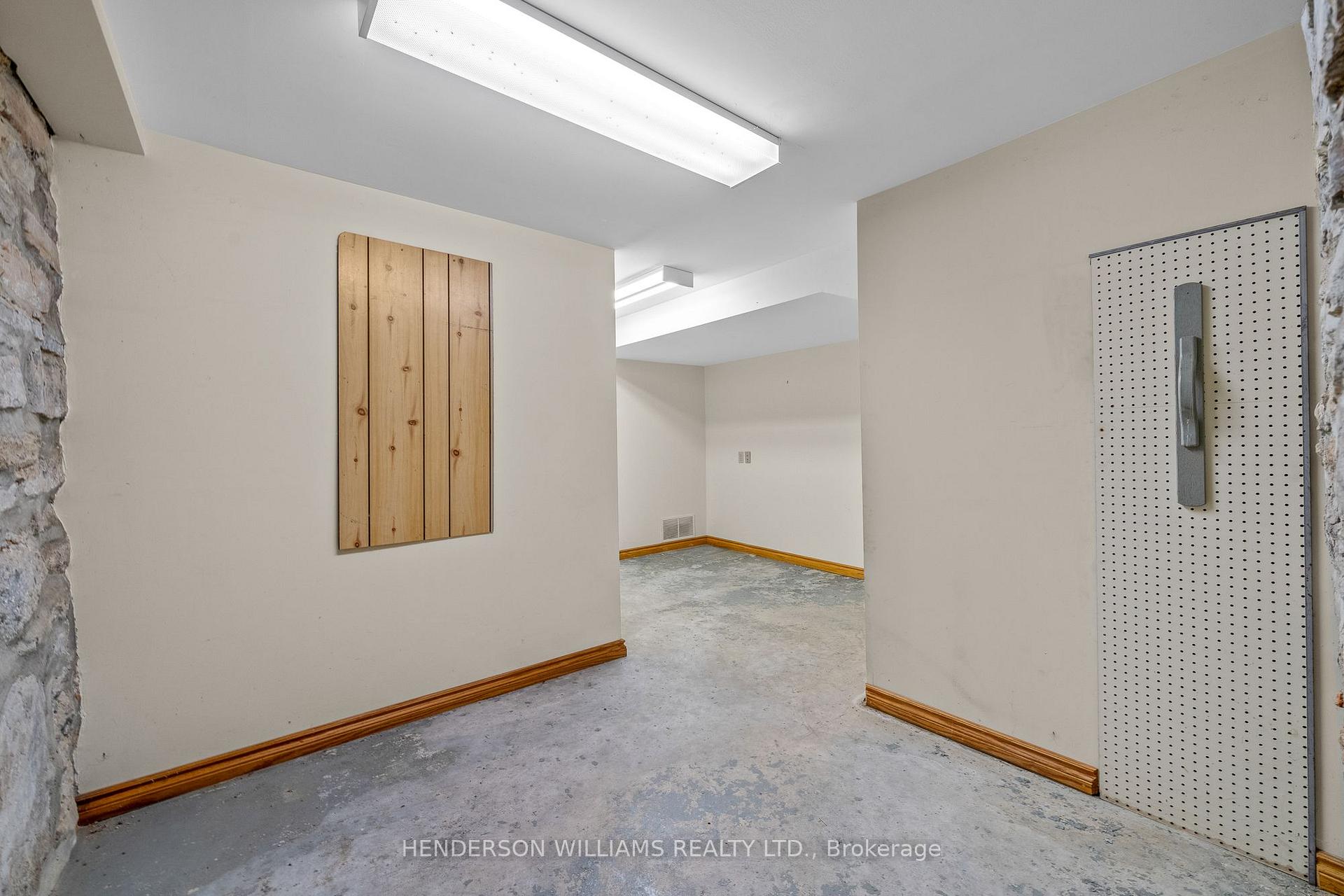 Photo 22 of 15124 Highway 62 N, Madoc — HOMEH