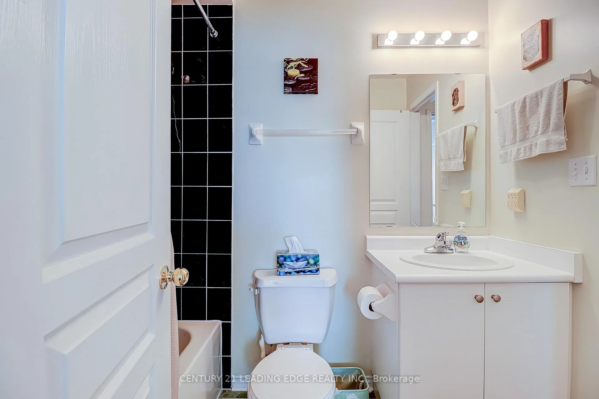 Photo 21 of 157 Stalmaster Road, Markham, Greensborough — HOMEH