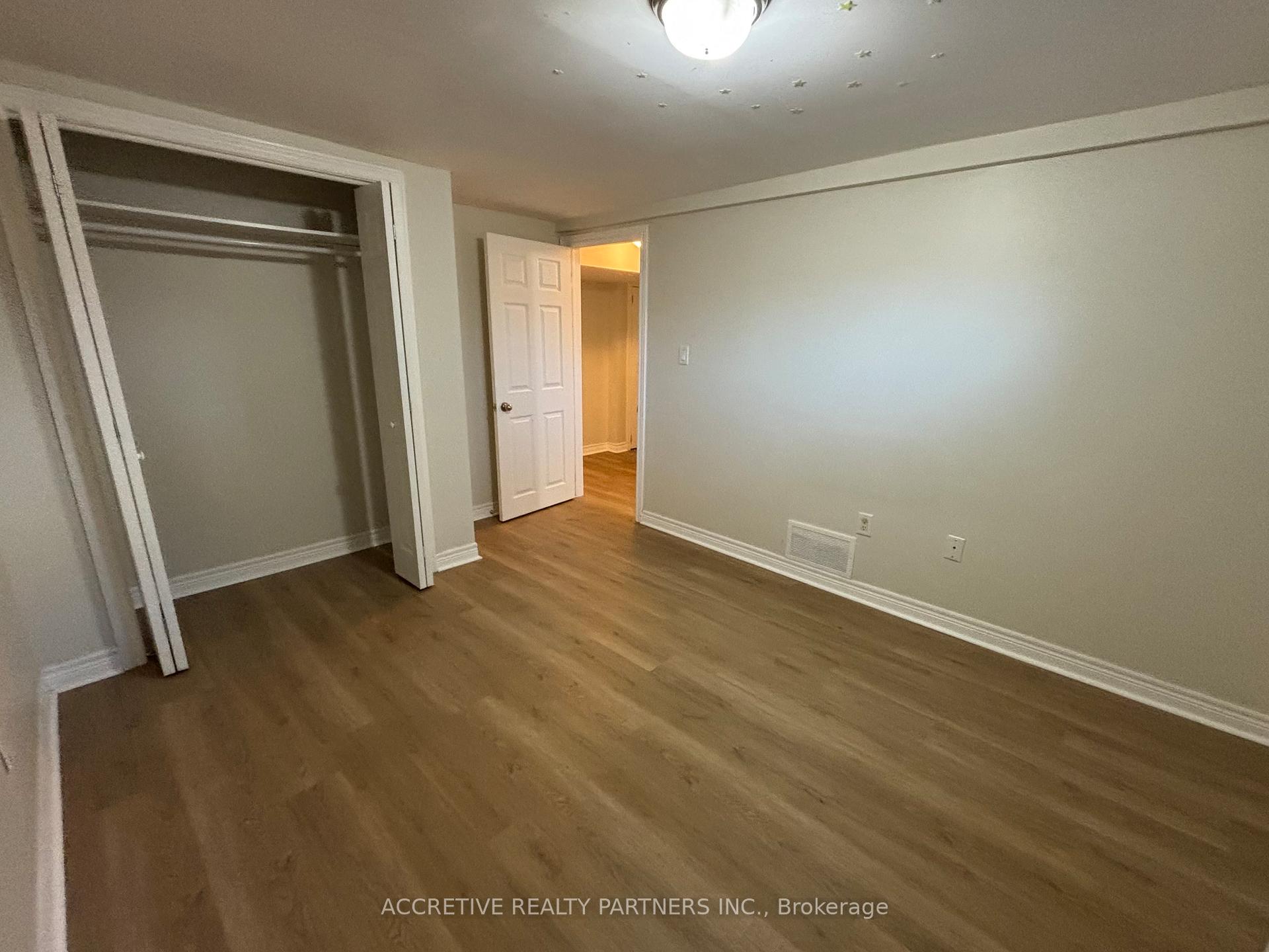 Photo 15 of Unit Unit B, 4637 Bartlett Road, Lincoln, Lincoln Lake — HOMEH