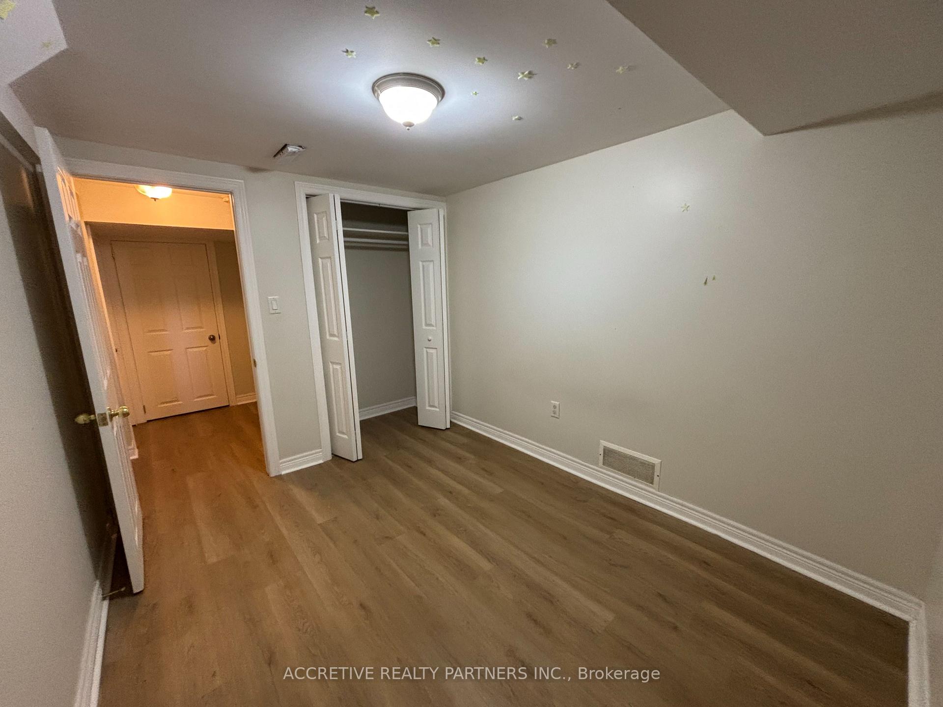 Photo 16 of Unit Unit B, 4637 Bartlett Road, Lincoln, Lincoln Lake — HOMEH