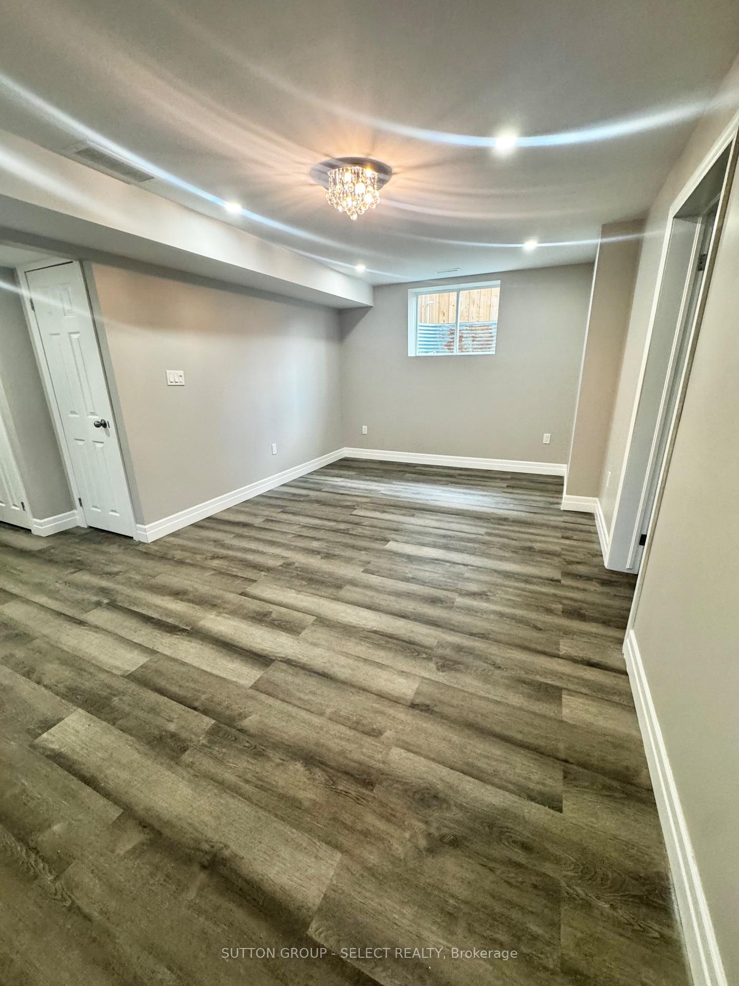 Photo 22 of 108 Gilmour Drive, Lucan Biddulph, Lucan — HOMEH