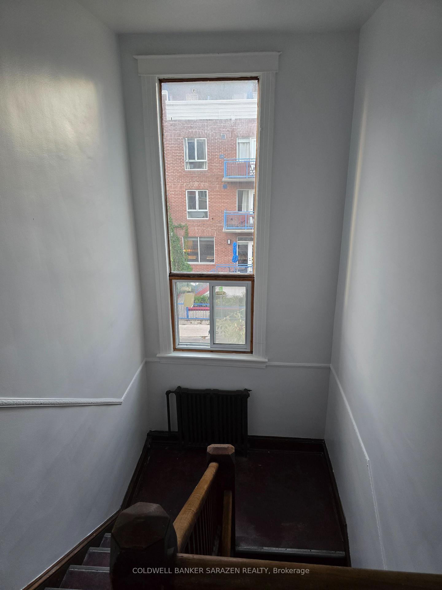 Photo 3 of 164 Clarence Street, Ottawa, Lower Town/Byward Market — HOMEH