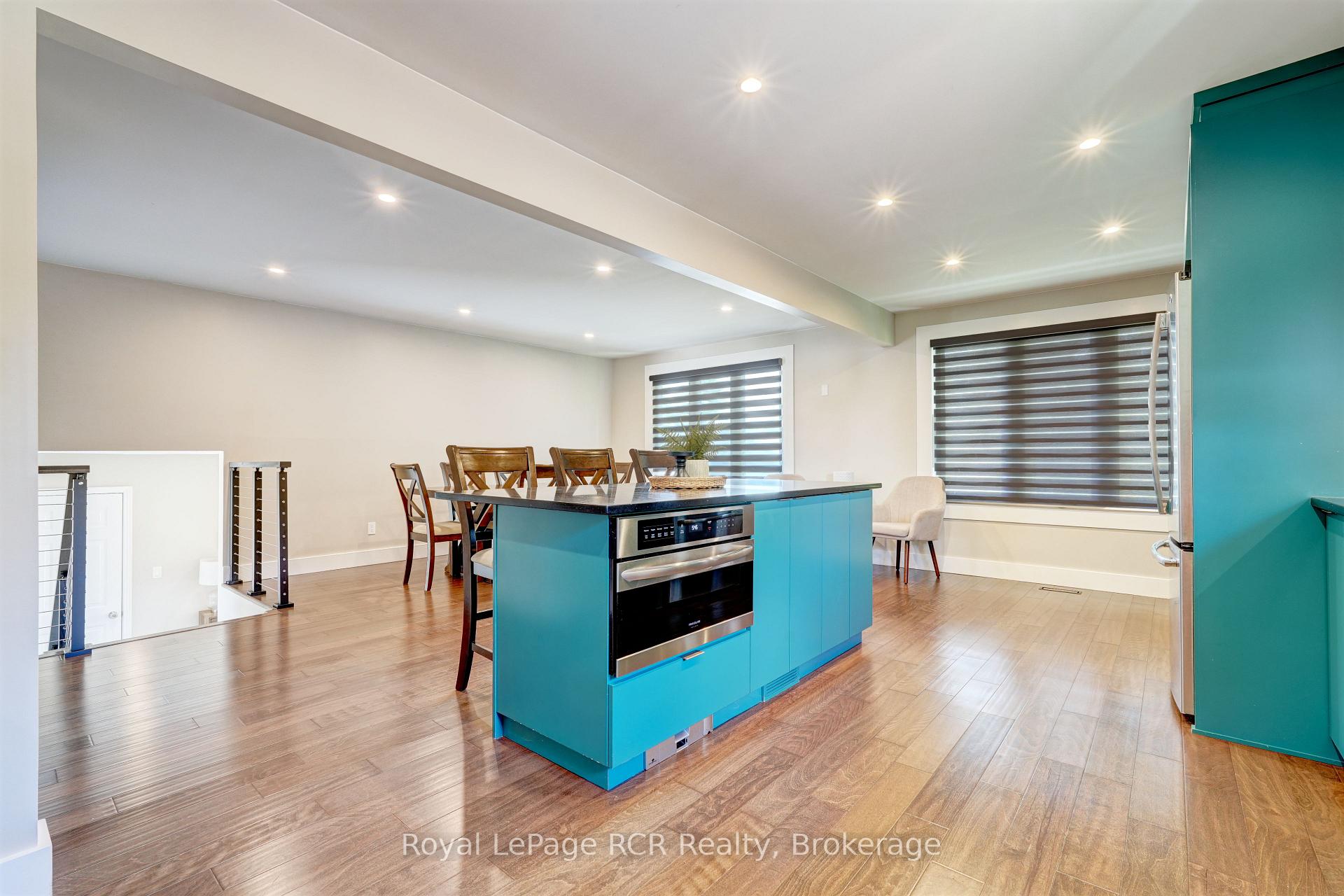 Photo 19 of 245 George Crescent, Lakeshore — HOMEH