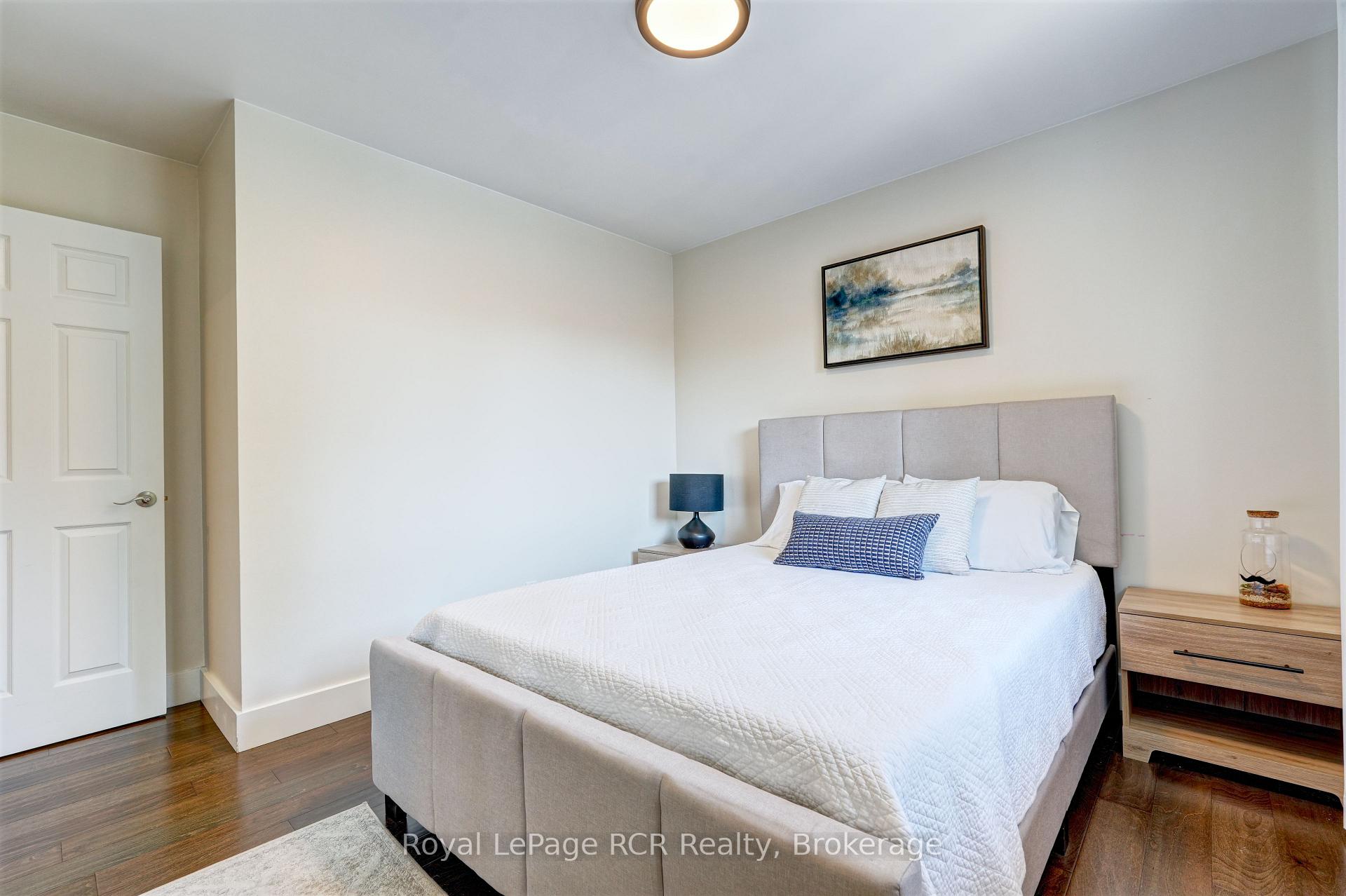 Photo 25 of 245 George Crescent, Lakeshore — HOMEH