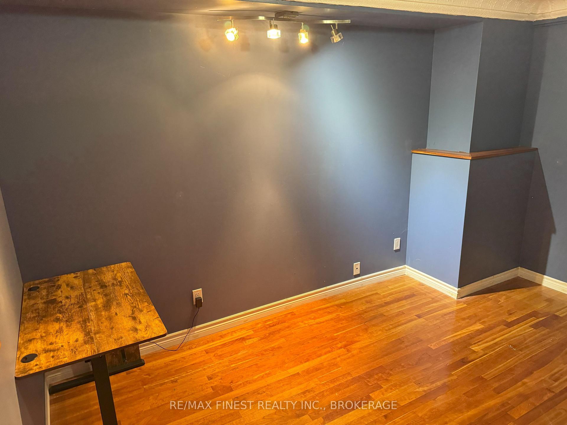 Photo 33 of 202 King Street E, Kingston, Central City East — HOMEH