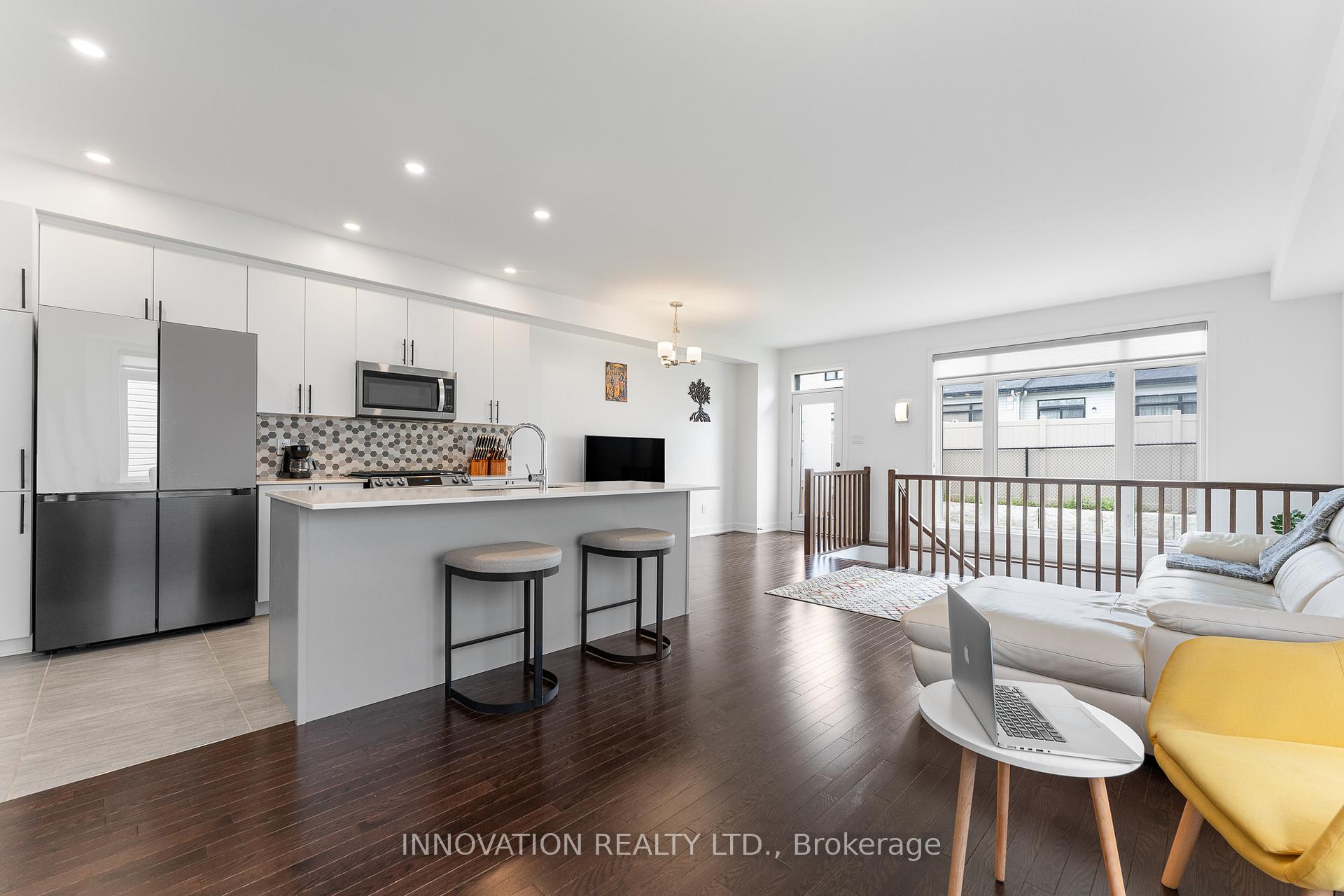 Photo 7 of 617 Rathburn Lane, Ottawa, Leitrim — HOMEH