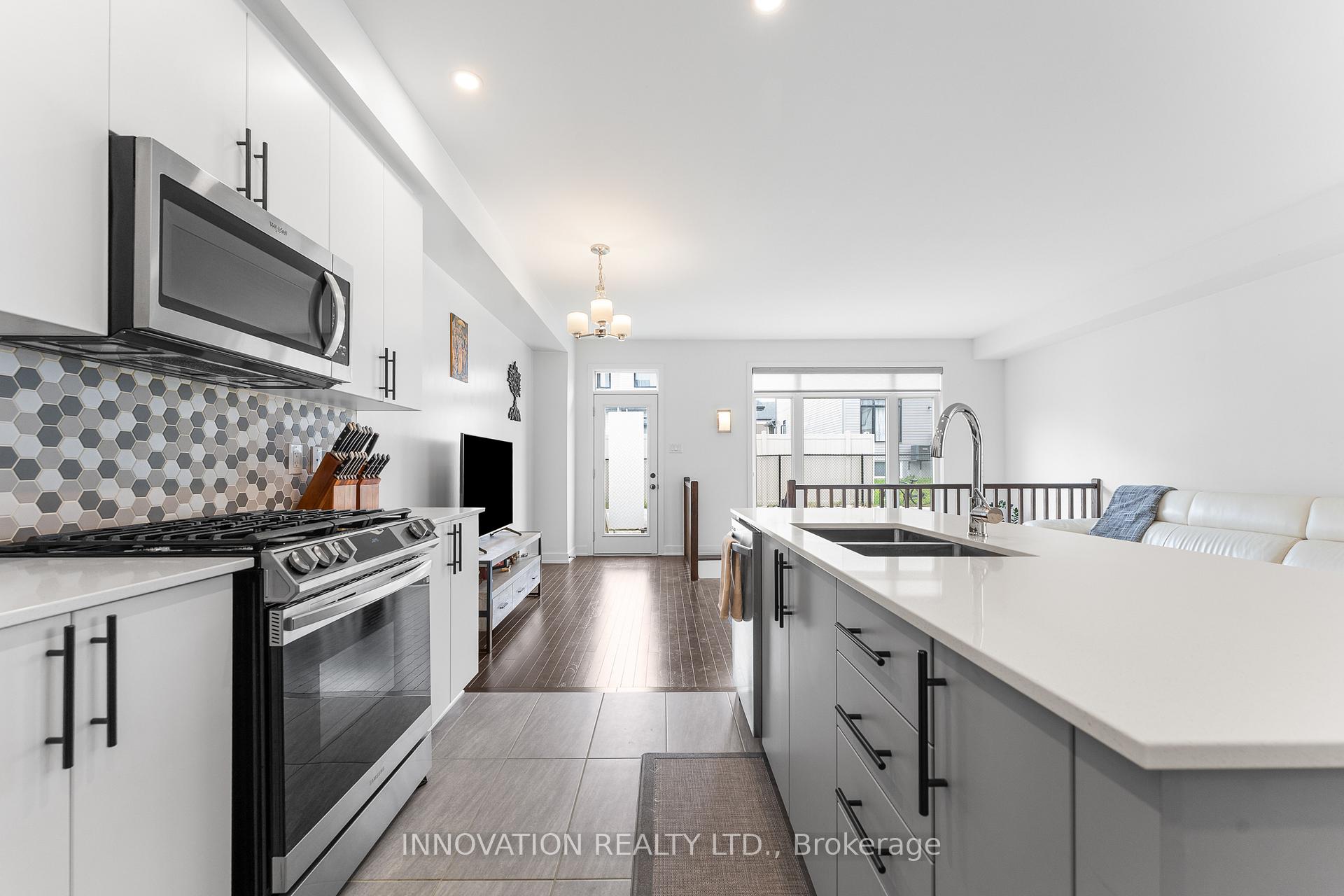 Photo 16 of 617 Rathburn Lane, Ottawa, Leitrim — HOMEH