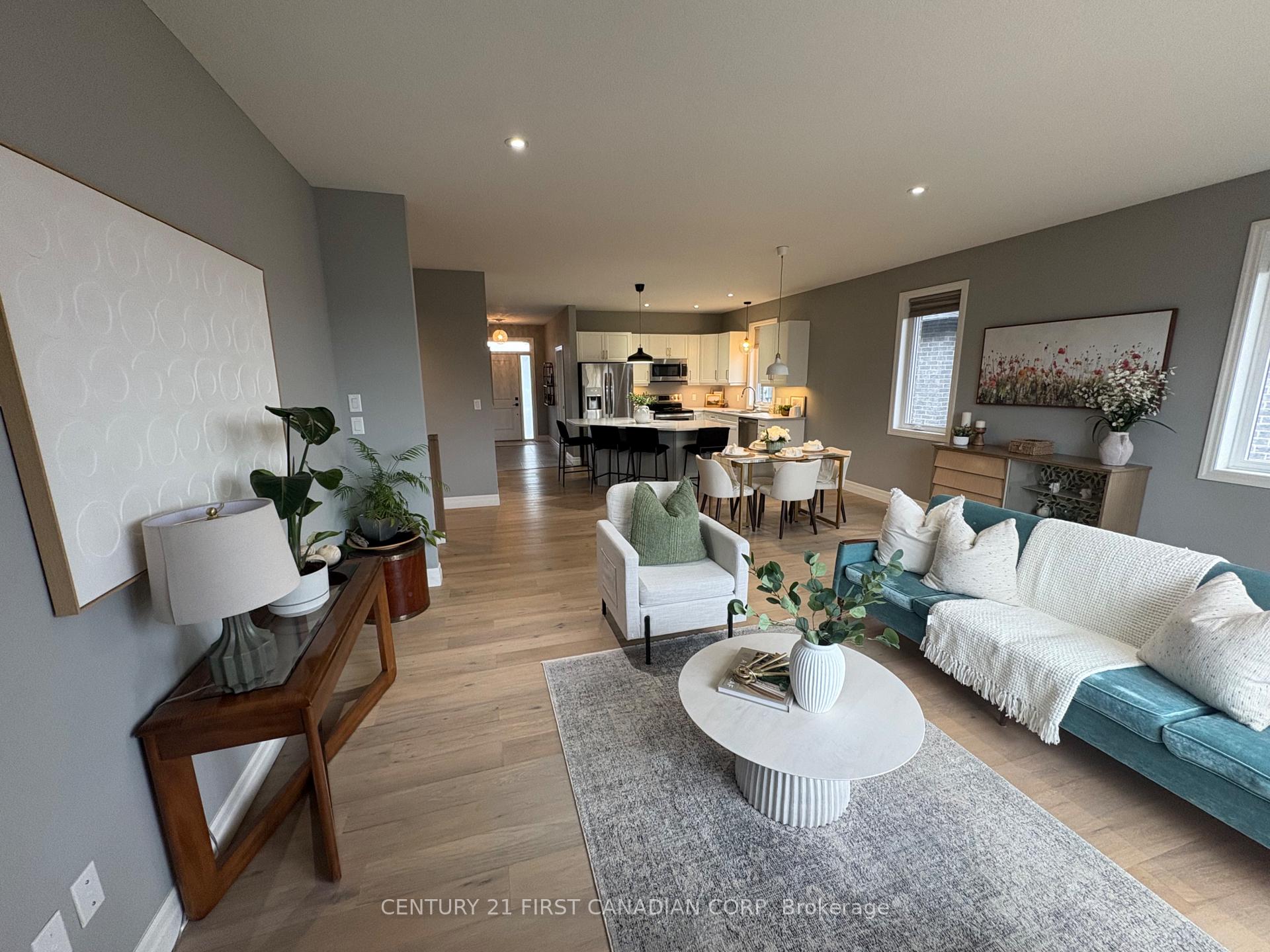 Photo 15 of 106 Stuart Avenue, Lucan Biddulph, Lucan — HOMEH