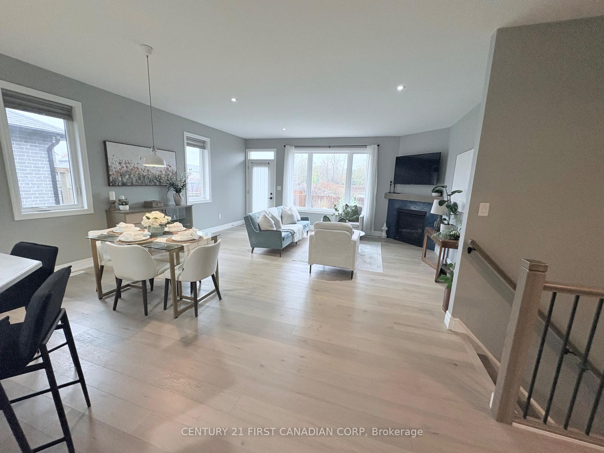 Photo 16 of 106 Stuart Avenue, Lucan Biddulph, Lucan — HOMEH