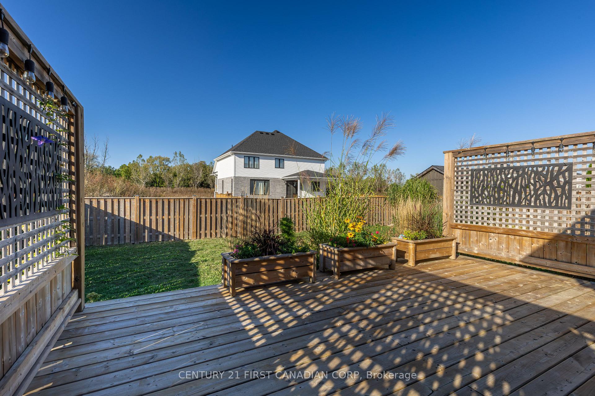 Photo 26 of 106 Stuart Avenue, Lucan Biddulph, Lucan — HOMEH