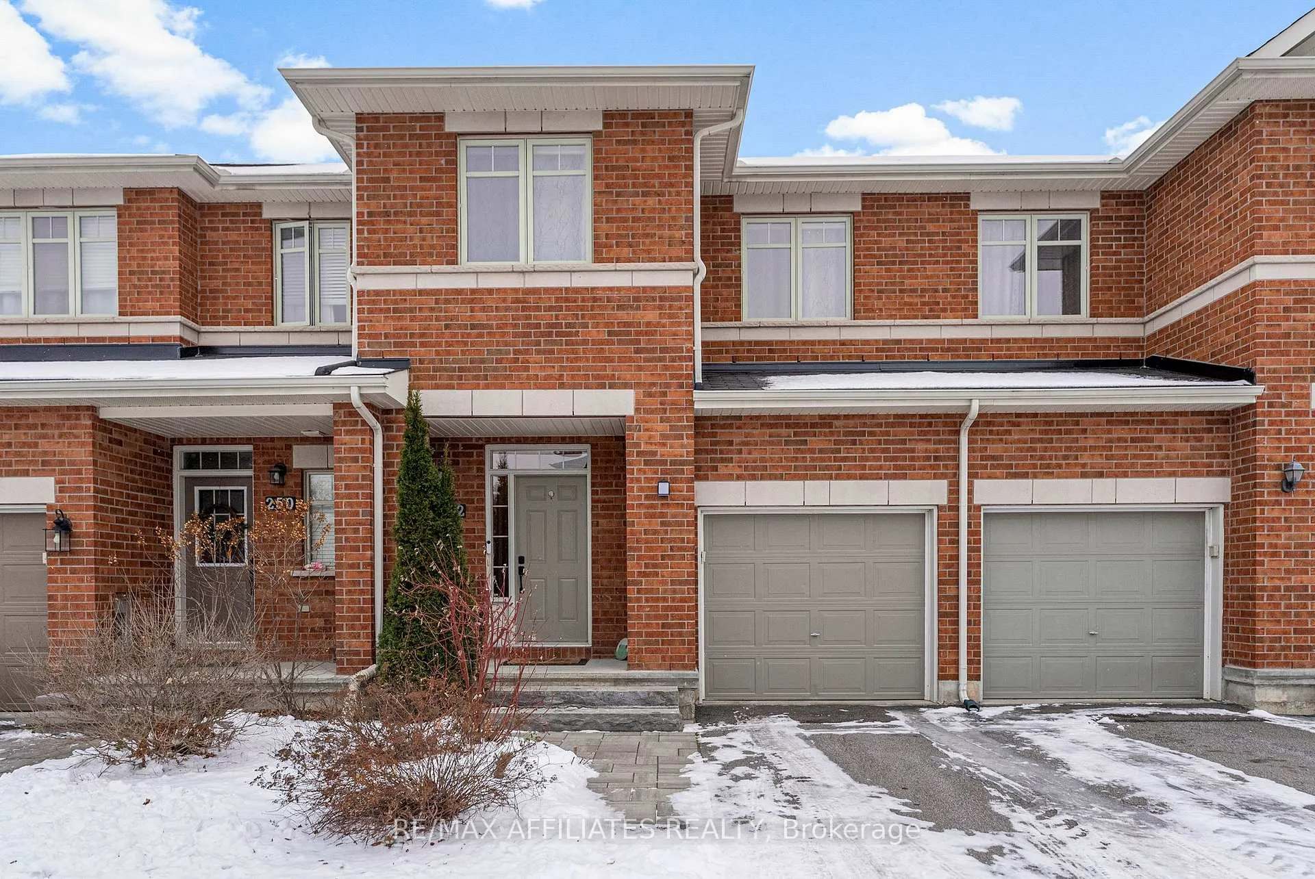 Photo 1 of 252 Maxwell Bridge Road, Ottawa, Kanata - Morgan's Grant/South March — HOMEH