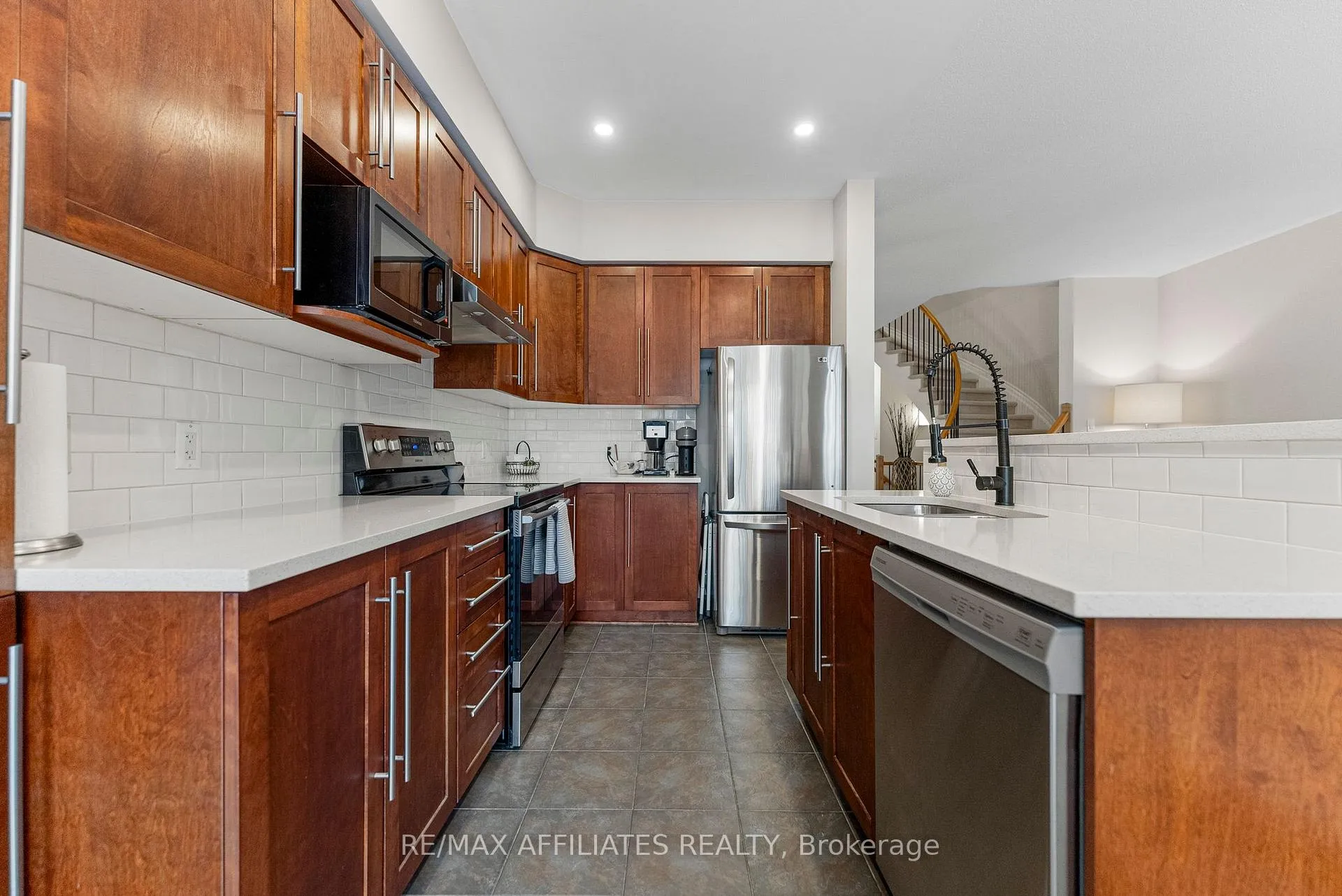 Photo 15 of 252 Maxwell Bridge Road, Ottawa, Kanata - Morgan's Grant/South March — HOMEH
