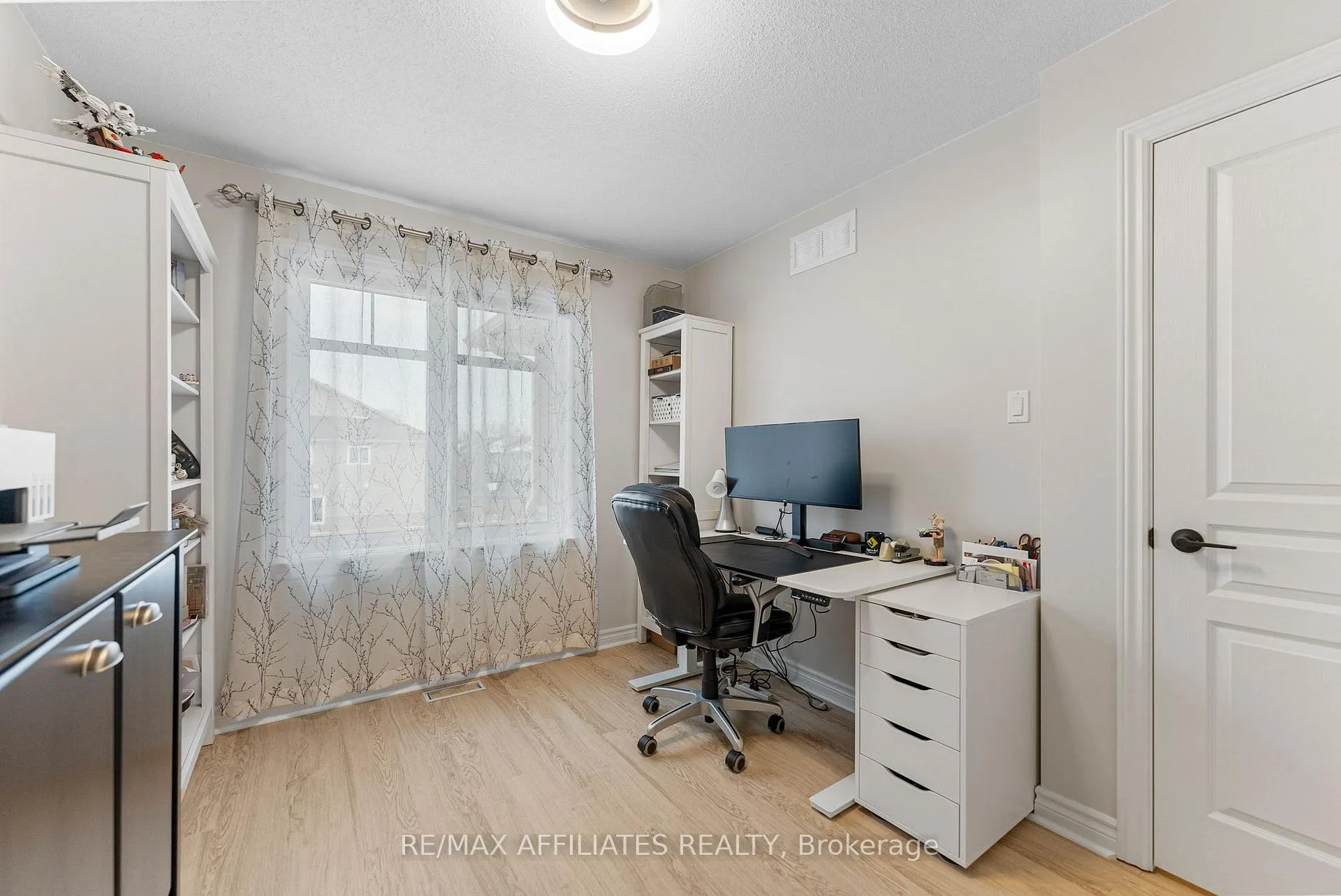 Photo 24 of 252 Maxwell Bridge Road, Ottawa, Kanata - Morgan's Grant/South March — HOMEH