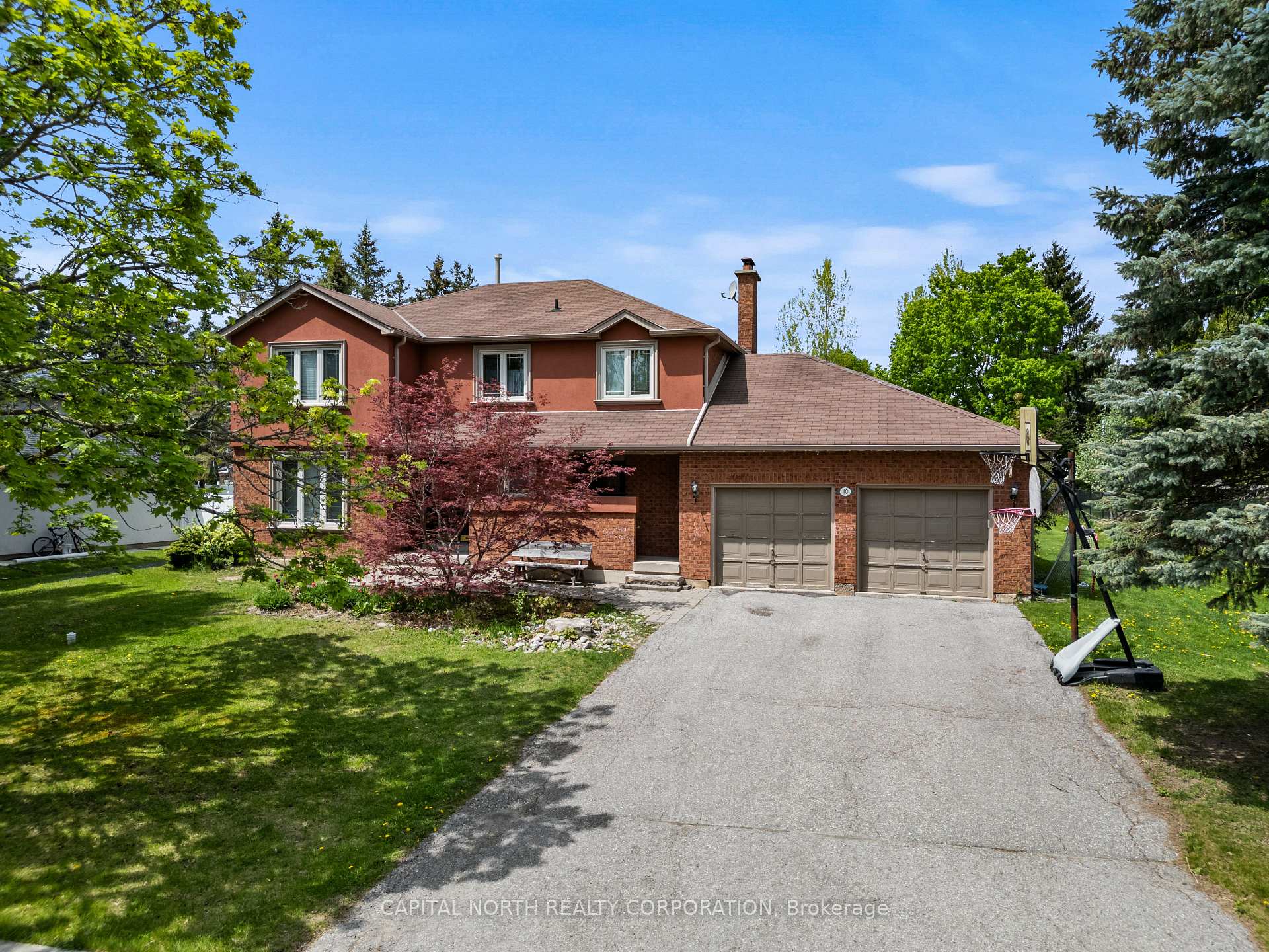 Photo 1 of 40 Humber Valley Crescent, King, King City — HOMEH