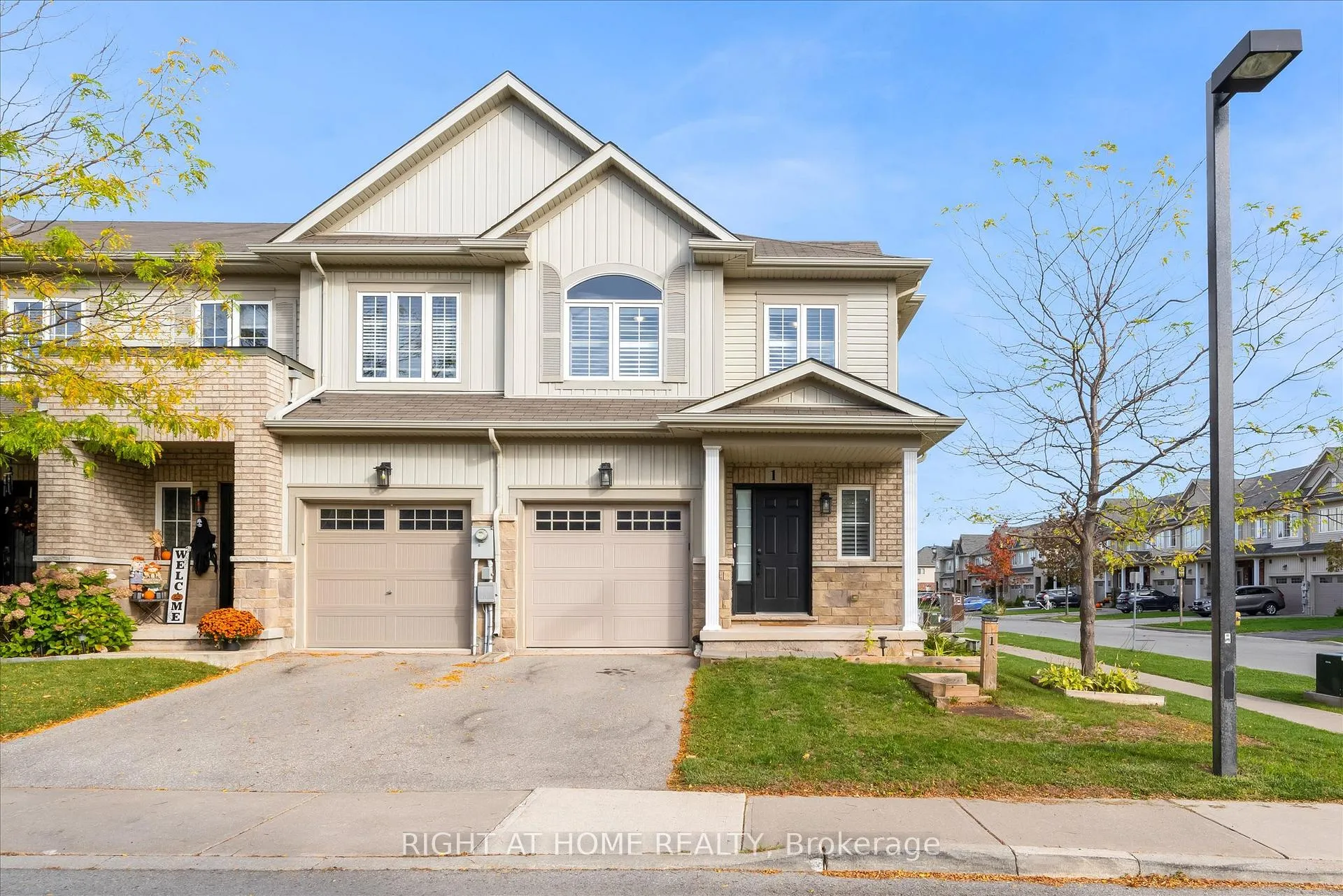 Photo 1 of Unit 1, 5084 Alyssa Drive, Lincoln, Beamsville — HOMEH