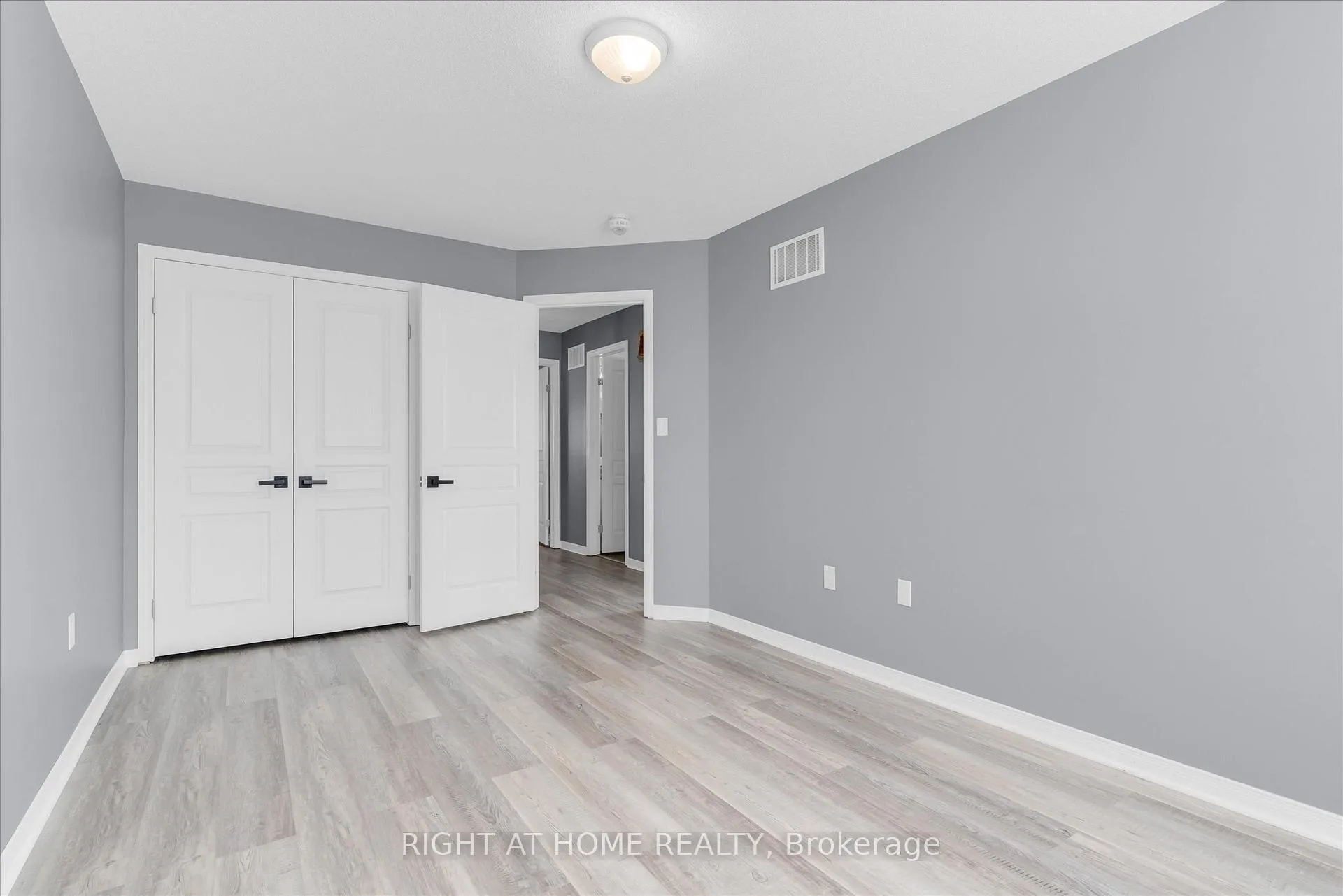 Photo 13 of Unit 1, 5084 Alyssa Drive, Lincoln, Beamsville — HOMEH