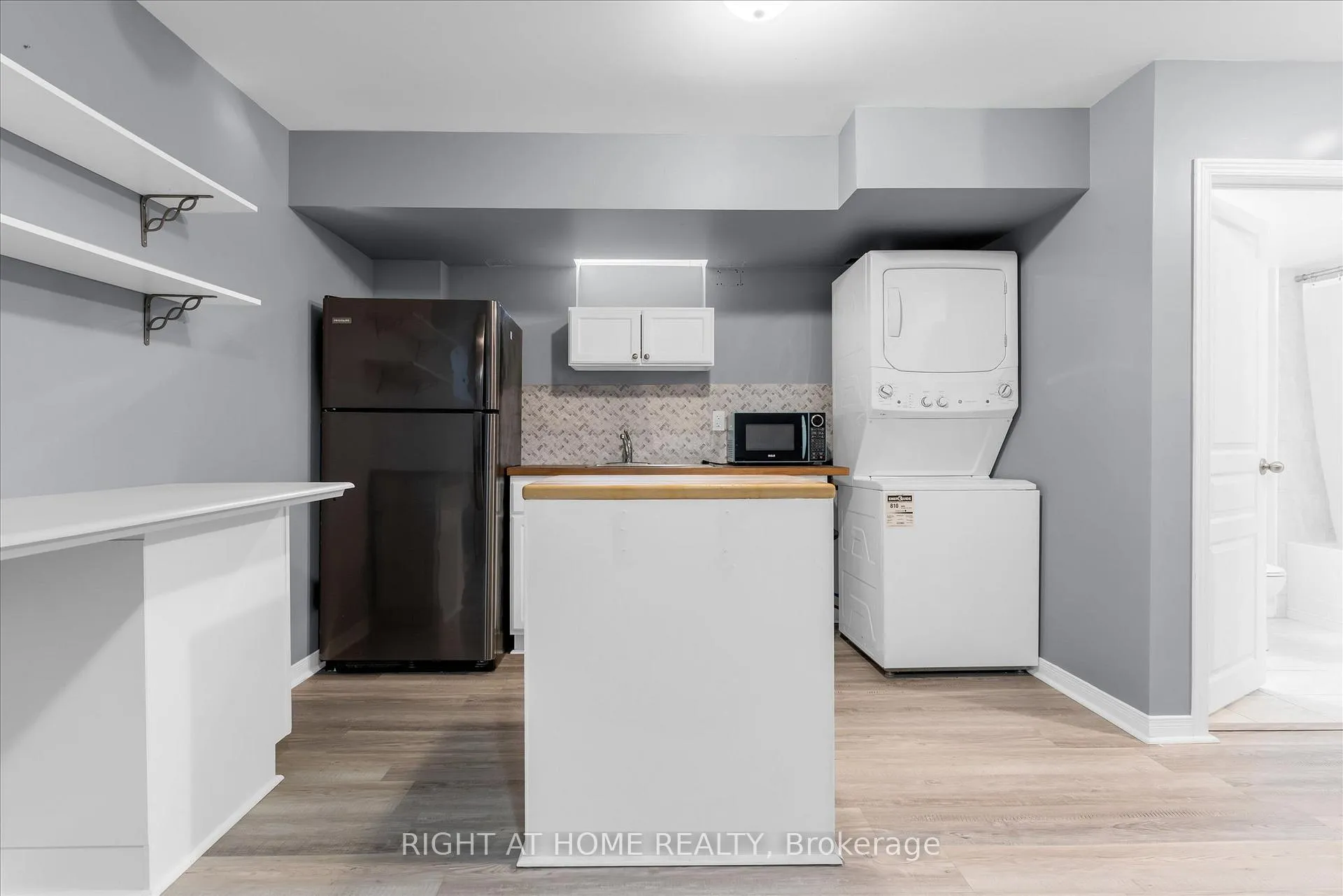 Photo 24 of Unit 1, 5084 Alyssa Drive, Lincoln, Beamsville — HOMEH