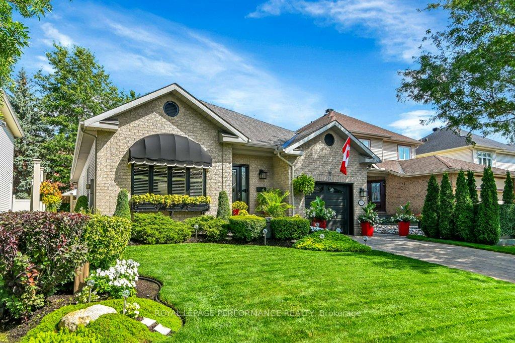 Photo 3 of 65 Kimberwick Crescent, Ottawa, Quinterra — HOMEH