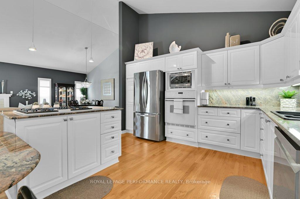 Photo 21 of 65 Kimberwick Crescent, Ottawa, Quinterra — HOMEH