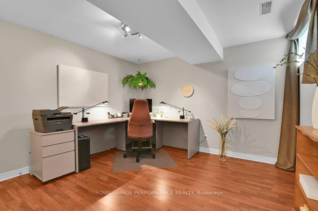 Photo 28 of 65 Kimberwick Crescent, Ottawa, Quinterra — HOMEH