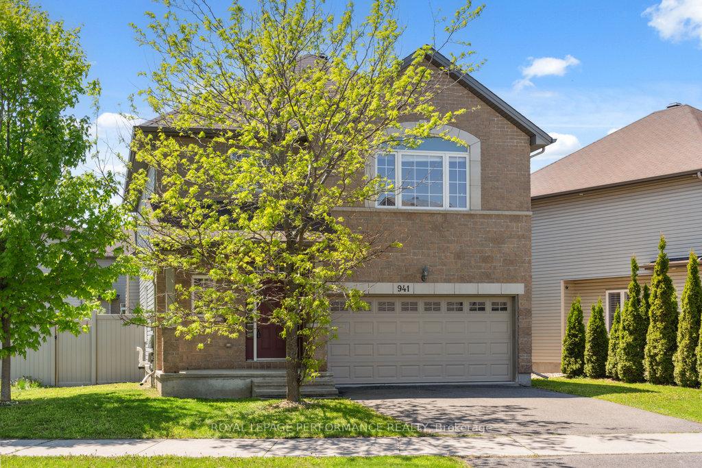 Photo 1 of 941 Rotary Way, Ottawa, Leitrim — HOMEH