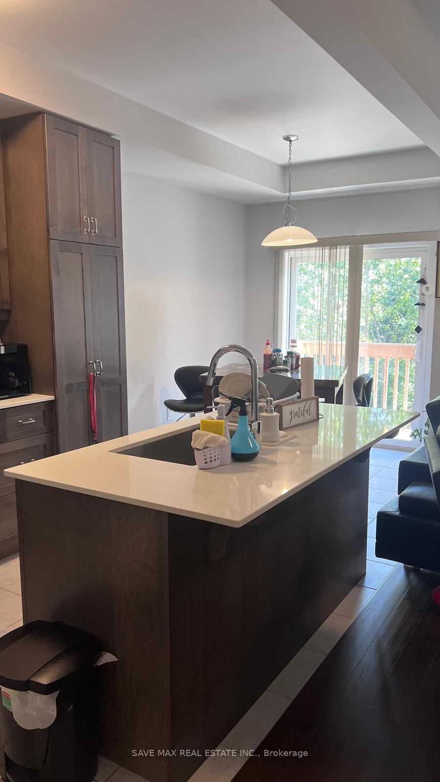 Photo 8 of 3975 Crown Street, Lincoln, Beamsville — HOMEH