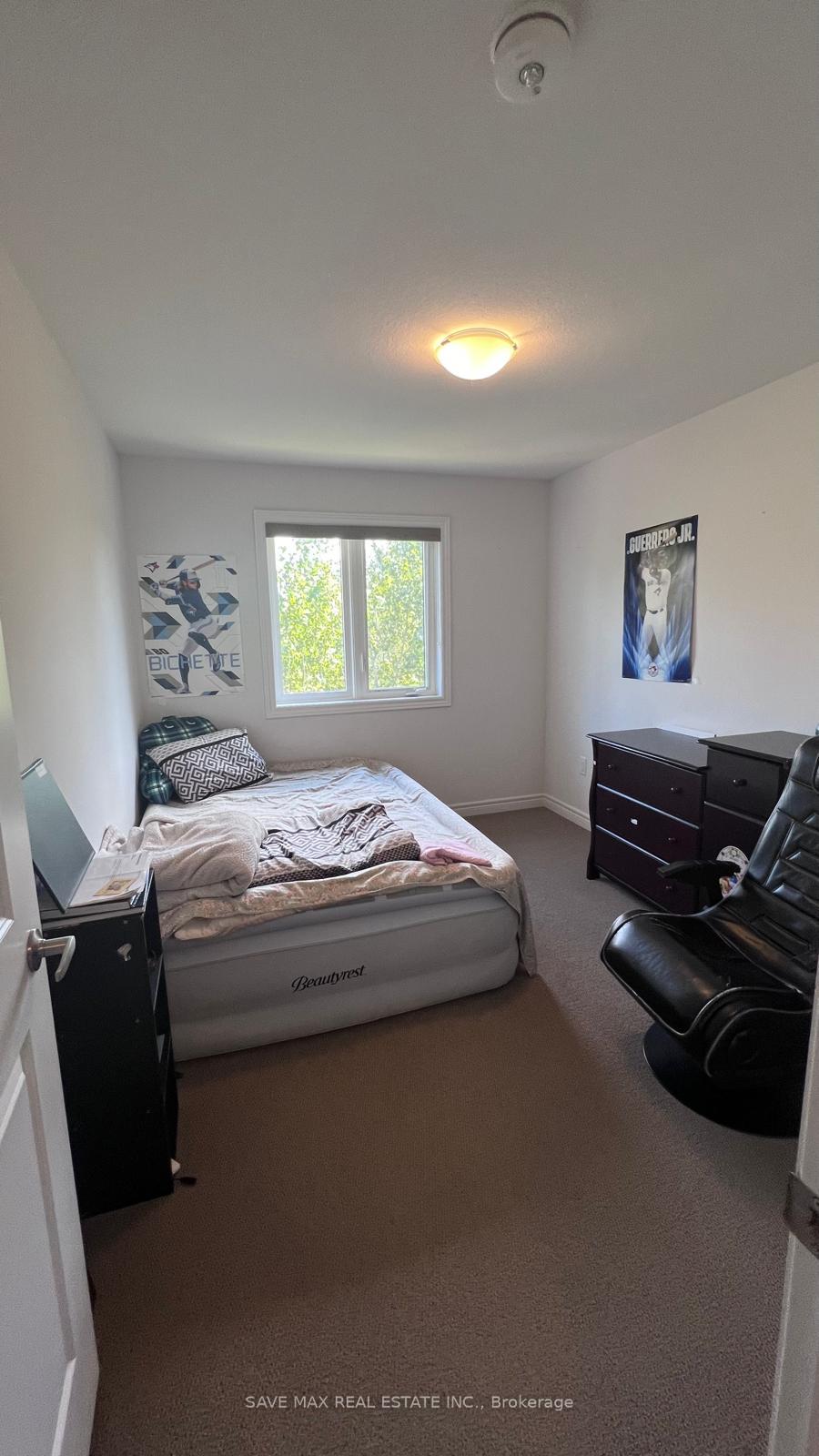 Photo 23 of 3975 Crown Street, Lincoln, Beamsville — HOMEH