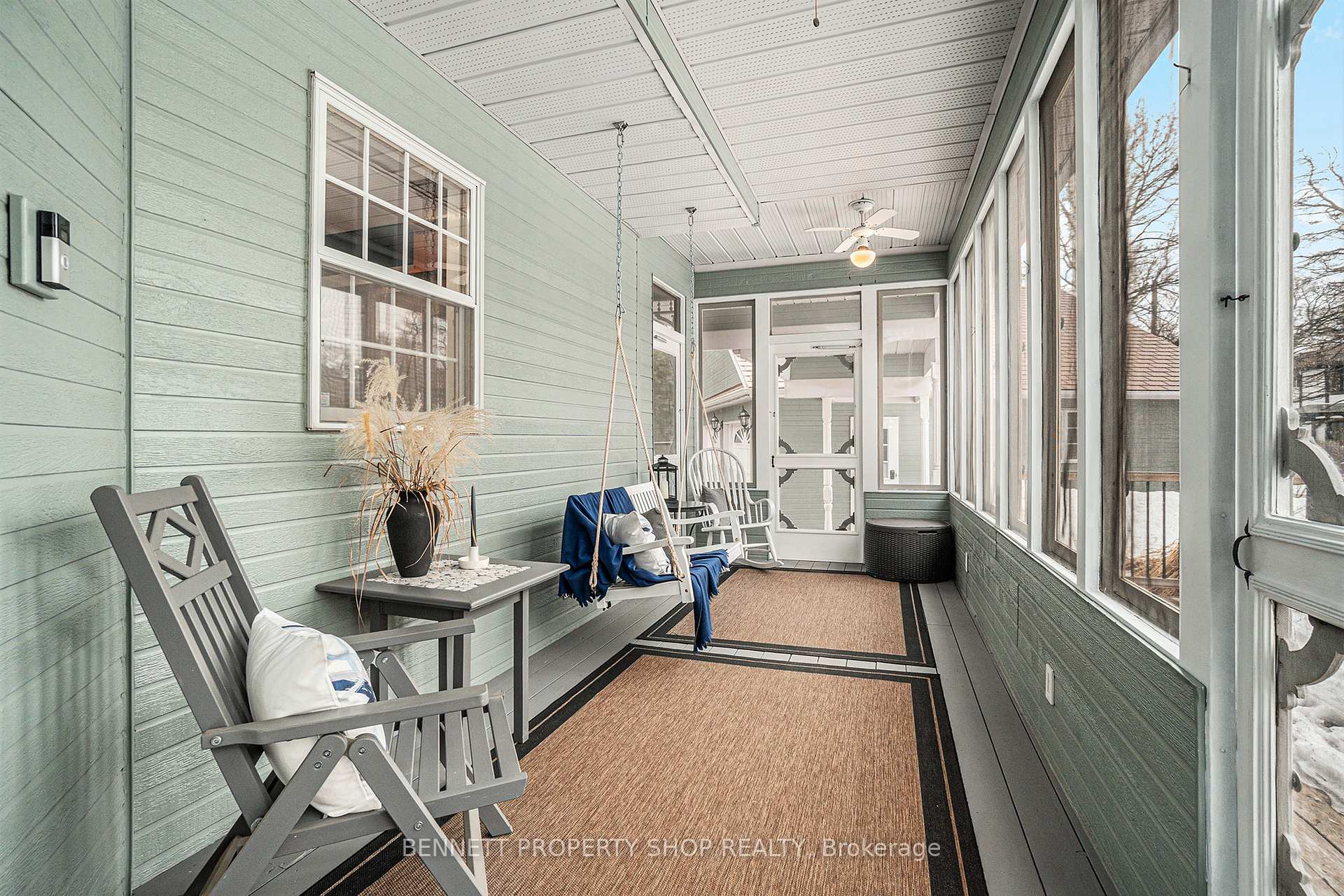 Photo 4 of 22 Ashwood Crescent, Ottawa, Meadowlands/Crestview — HOMEH