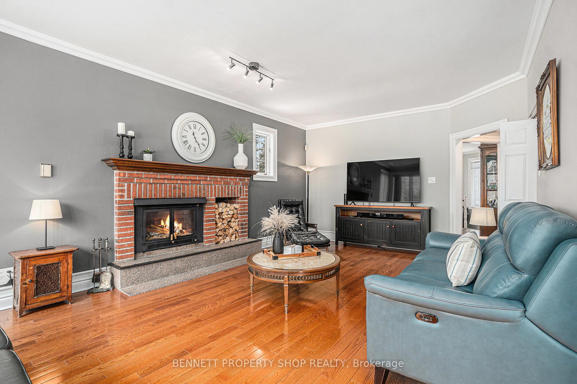 Photo 11 of 22 Ashwood Crescent, Ottawa, Meadowlands/Crestview — HOMEH
