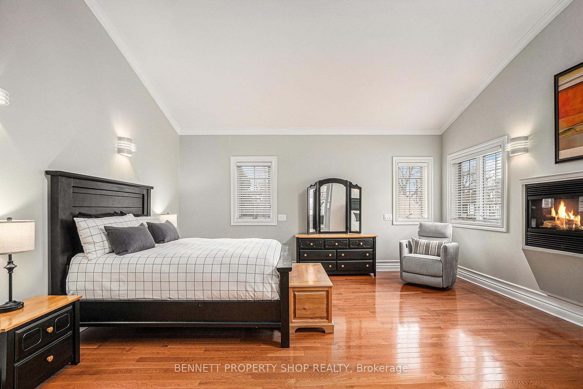 Photo 20 of 22 Ashwood Crescent, Ottawa, Meadowlands/Crestview — HOMEH
