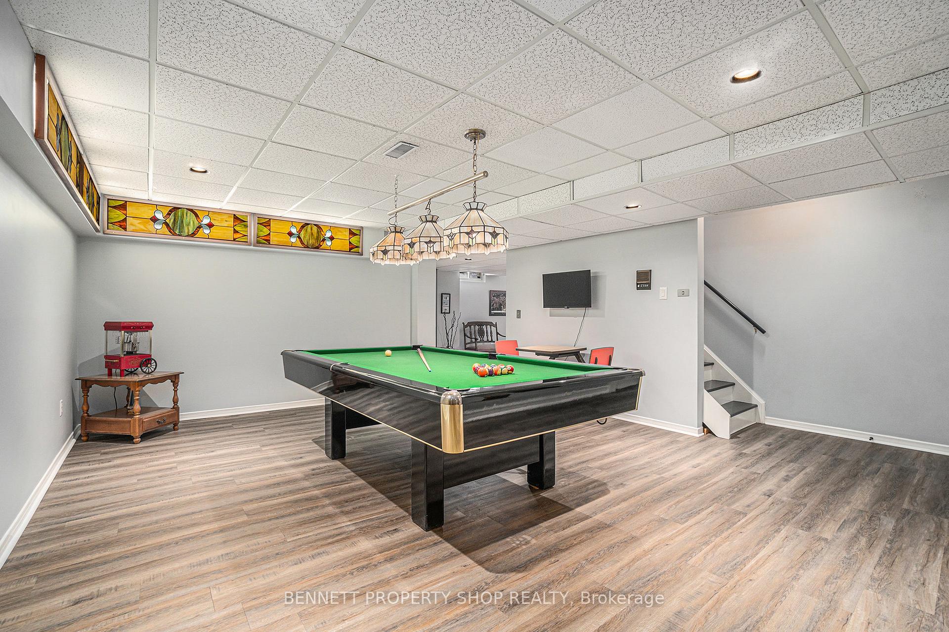 Photo 31 of 22 Ashwood Crescent, Ottawa, Meadowlands/Crestview — HOMEH